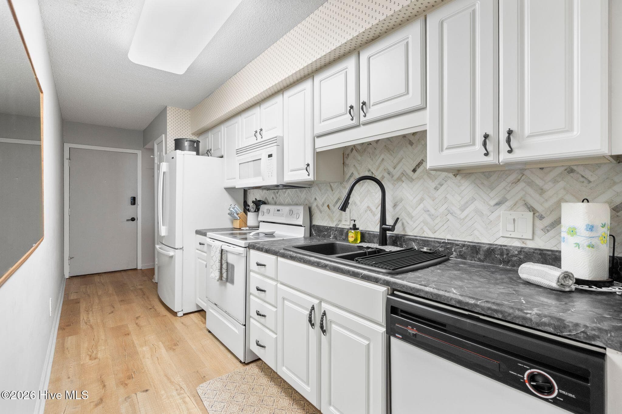 Condominium at 200 Lake Park Boulevard S 6c, Carolina Beach, NC 28428, photo 10 of 56