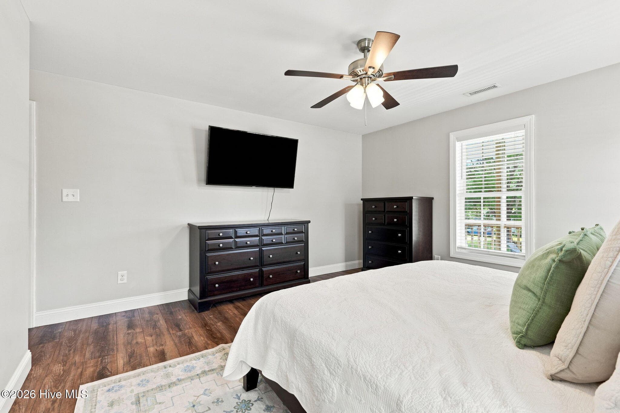 Single Family Residence at 1422 Harkers Island Road, Beaufort, NC 28516, photo 18 of 50