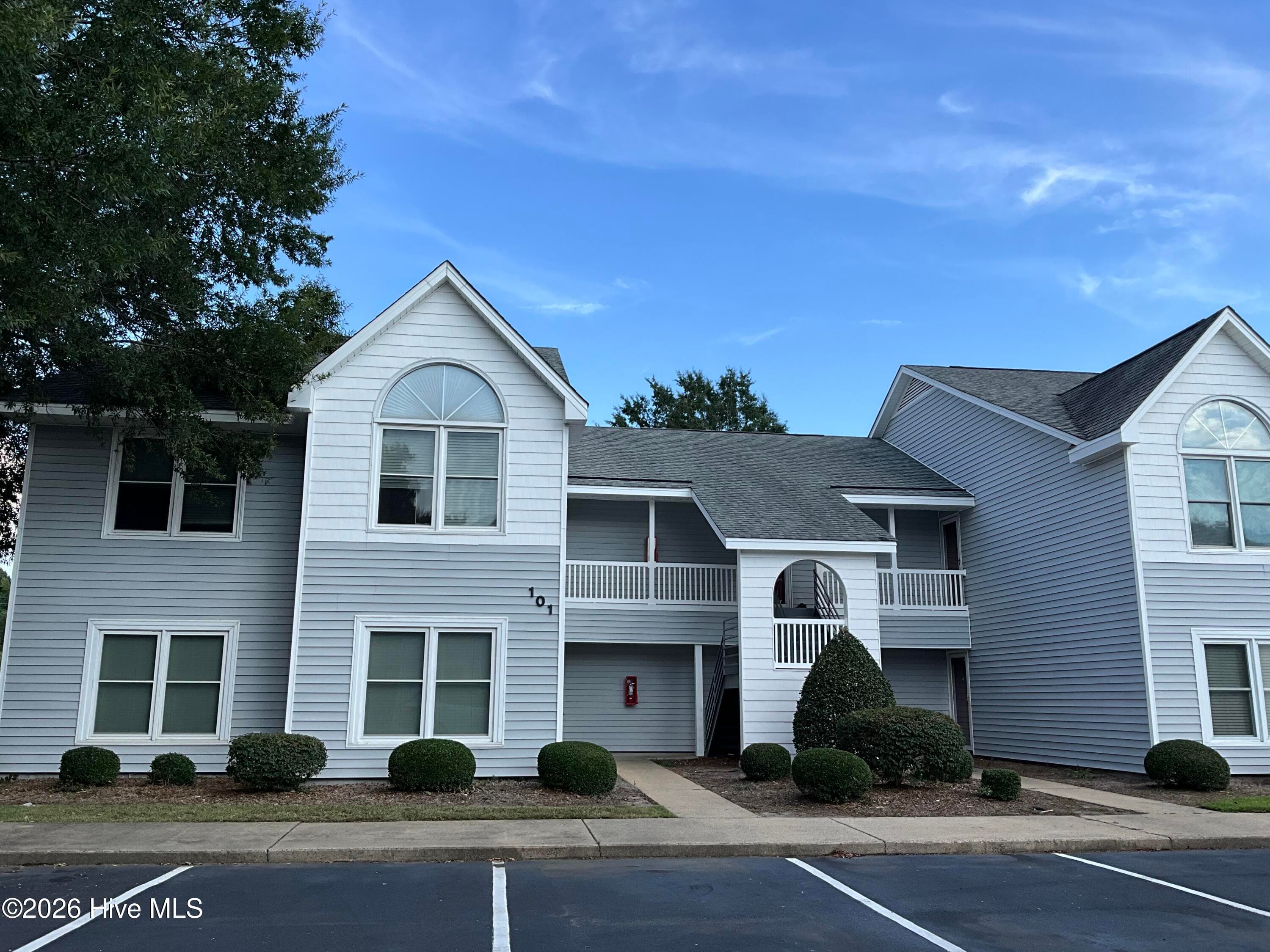101 W Victoria Court W B, Greenville, NC 27834