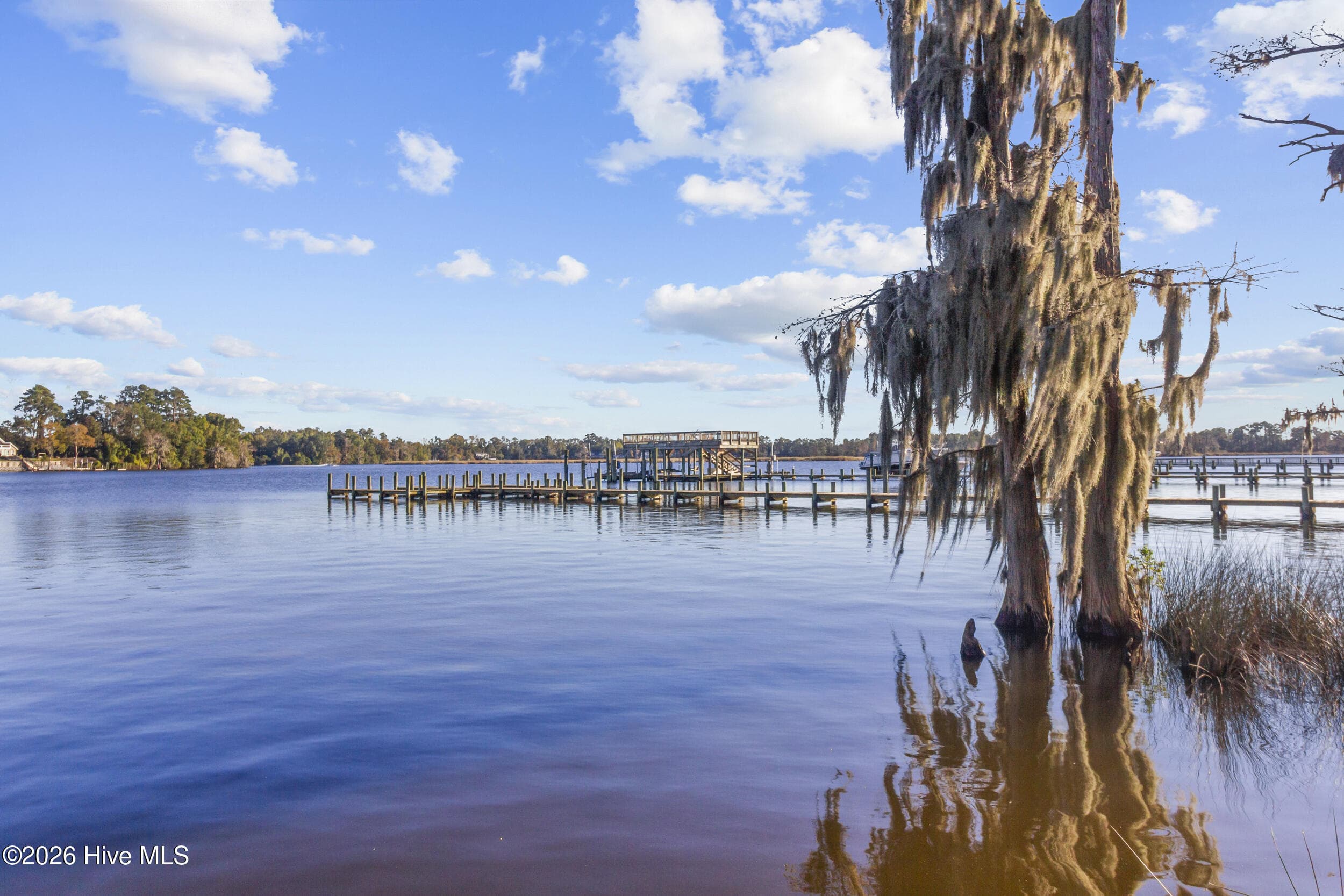 Waterview - 5 Batts Hill Road, New Bern, NC 28562