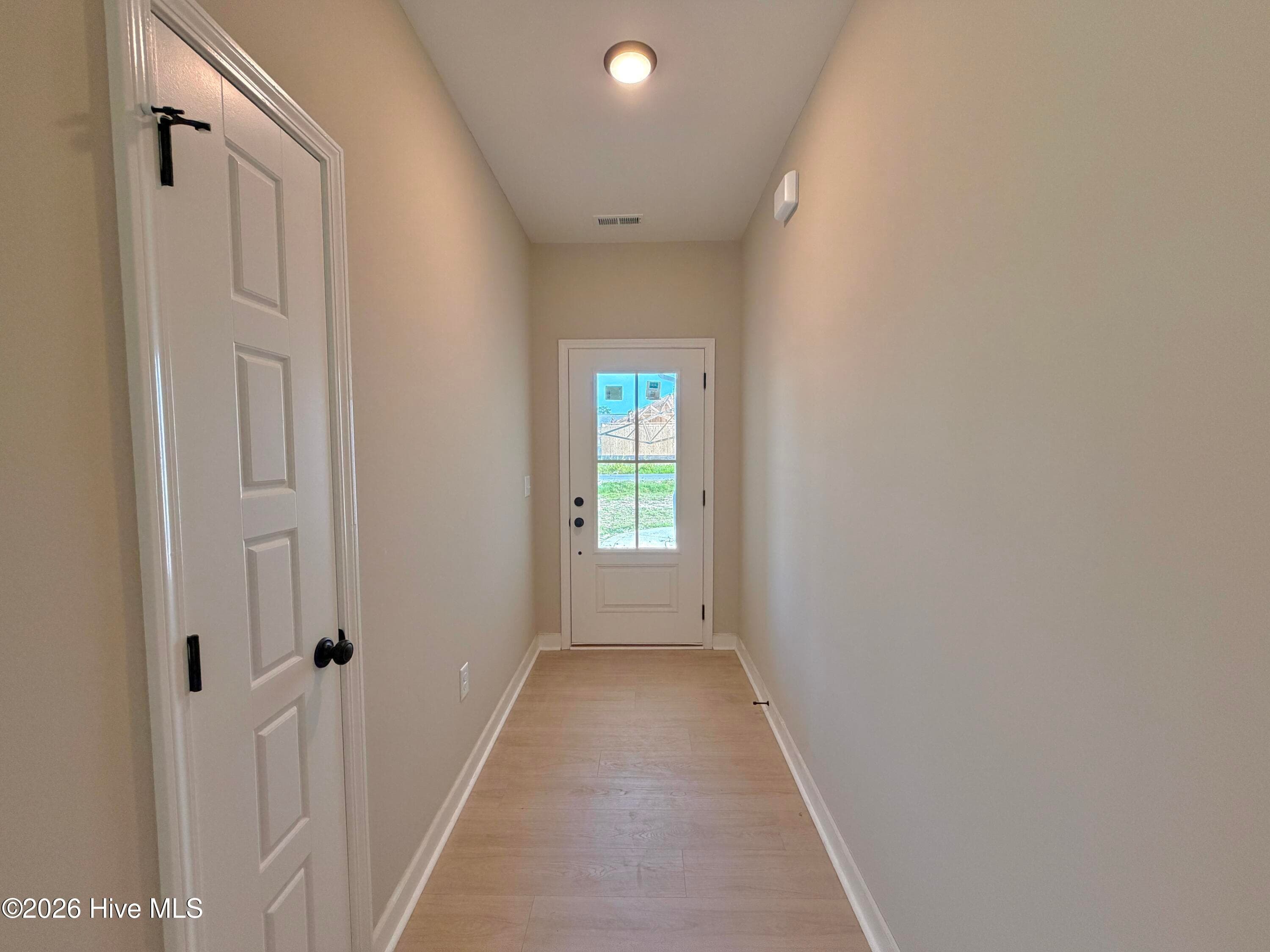 Single Family Residence at 3704 Huntcliff Drive, La Grange, NC 28551, photo 10 of 100
