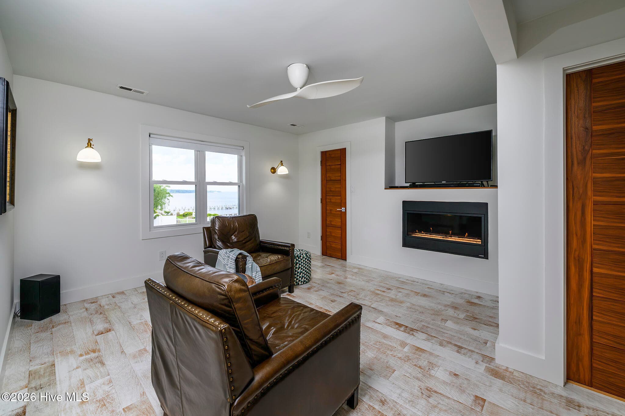 Second Floor Living Space - 228 Drake Landing, New Bern, NC 28560