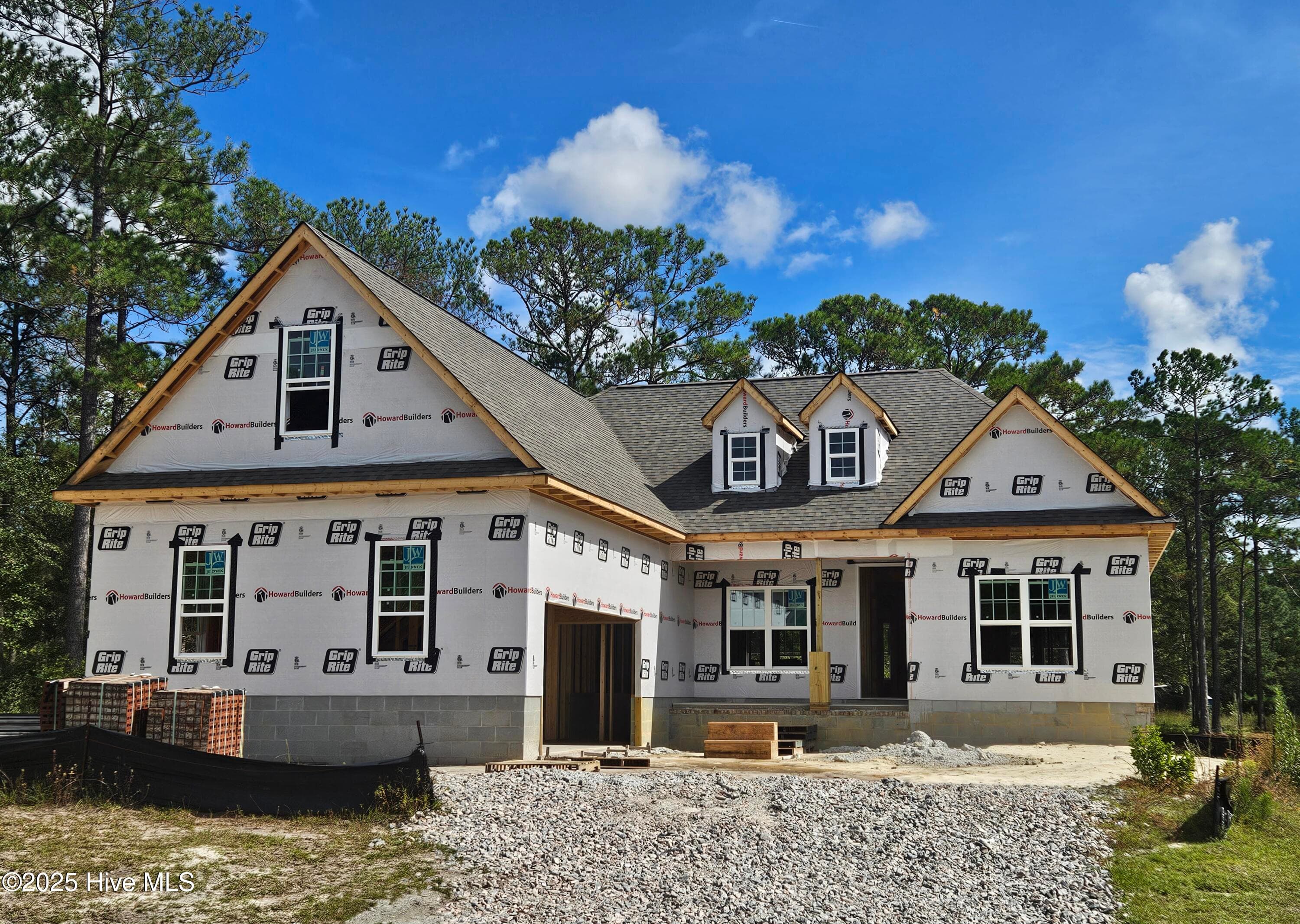 Single Family Residence at 452 Deke Court SE, Bolivia, NC 28422, photo 8 of 86
