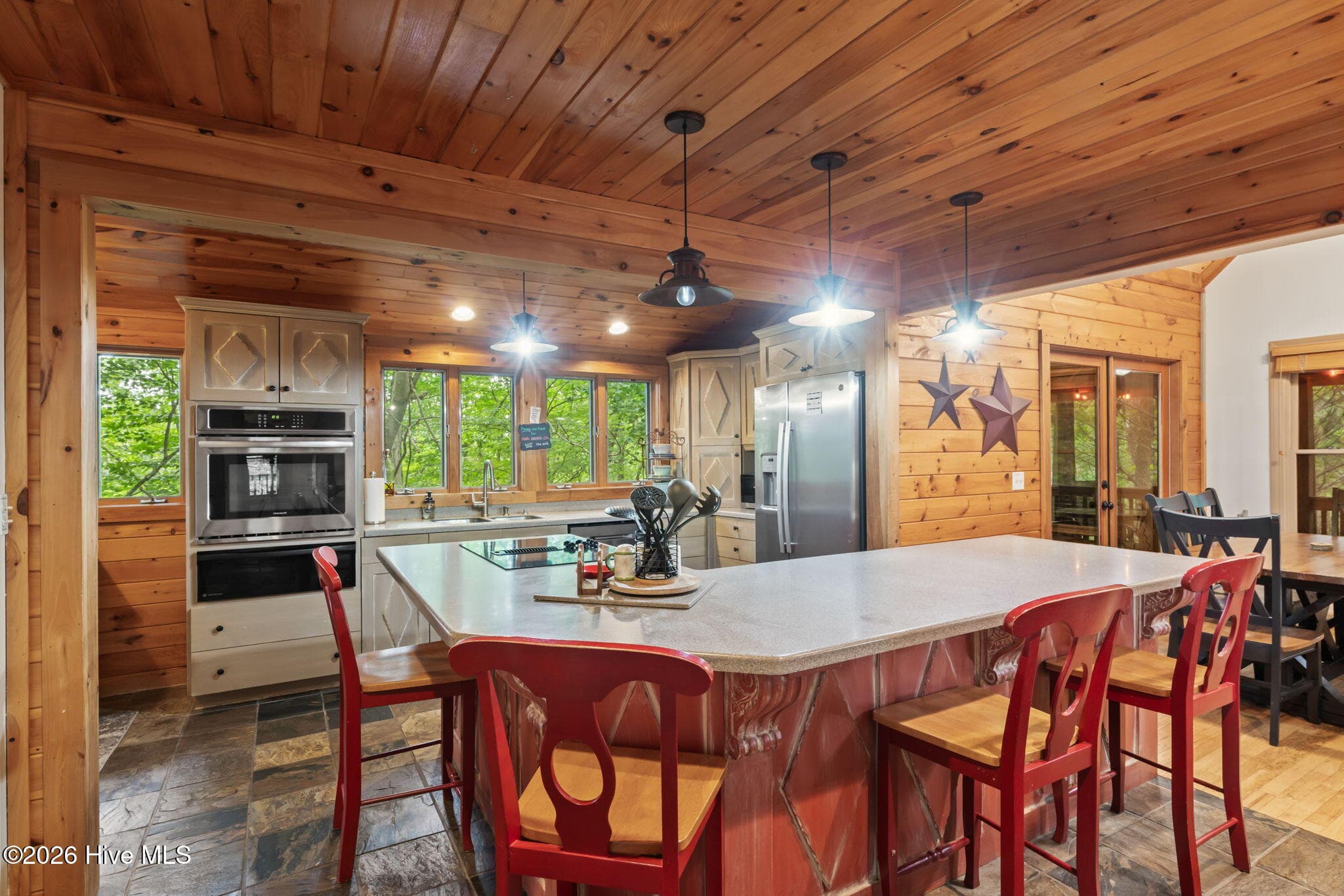 Single Family Residence at 398 Mountain Tops Circle, Blue Ridge, GA 30513, photo 8 of 63