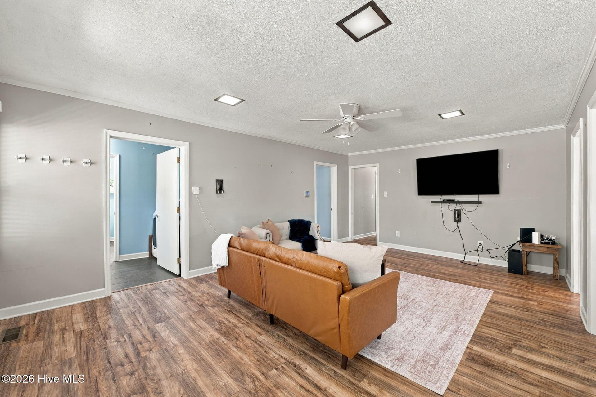 formal living room - 1405 Antioch Road, New Bern, NC 28560