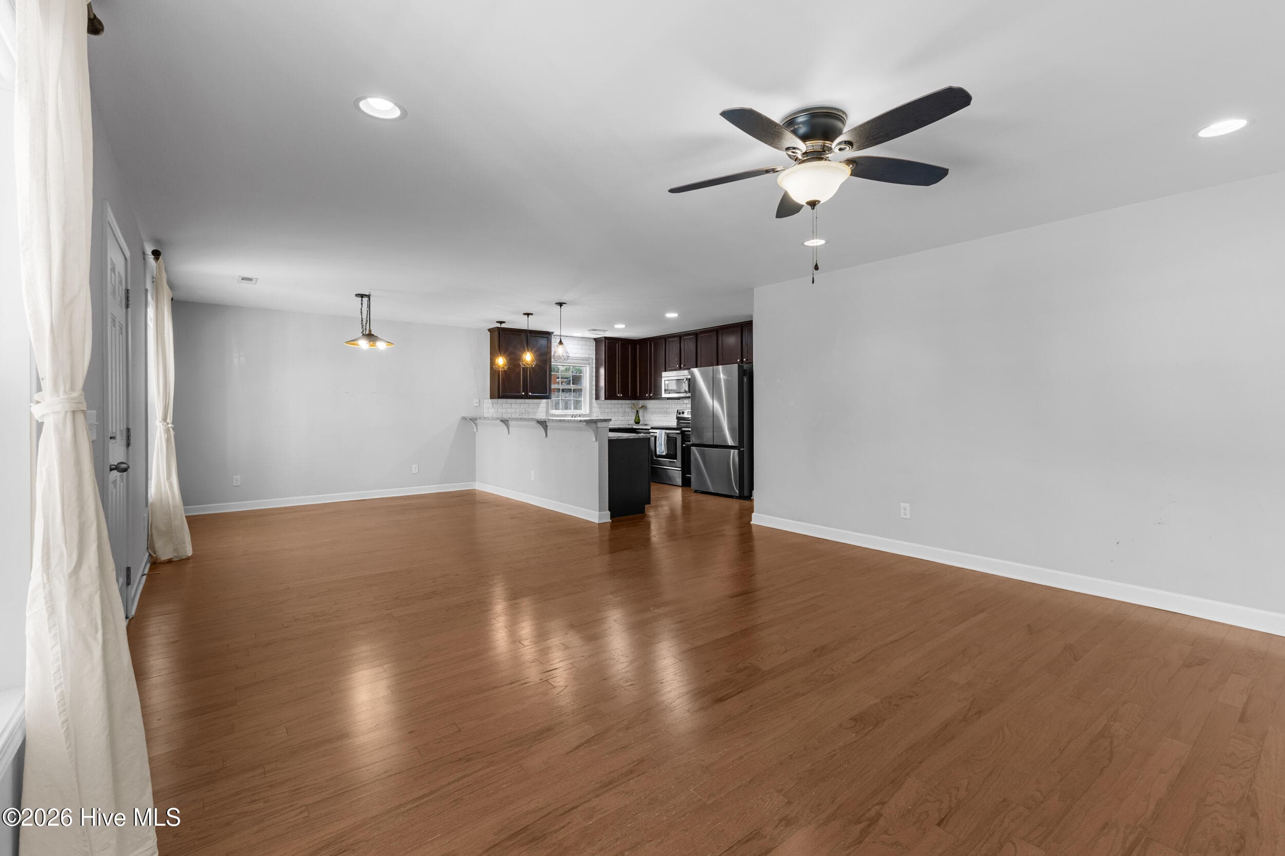 Single Family Residence at 615 Tennessee Avenue, Wilmington, NC 28401, photo 14 of 38