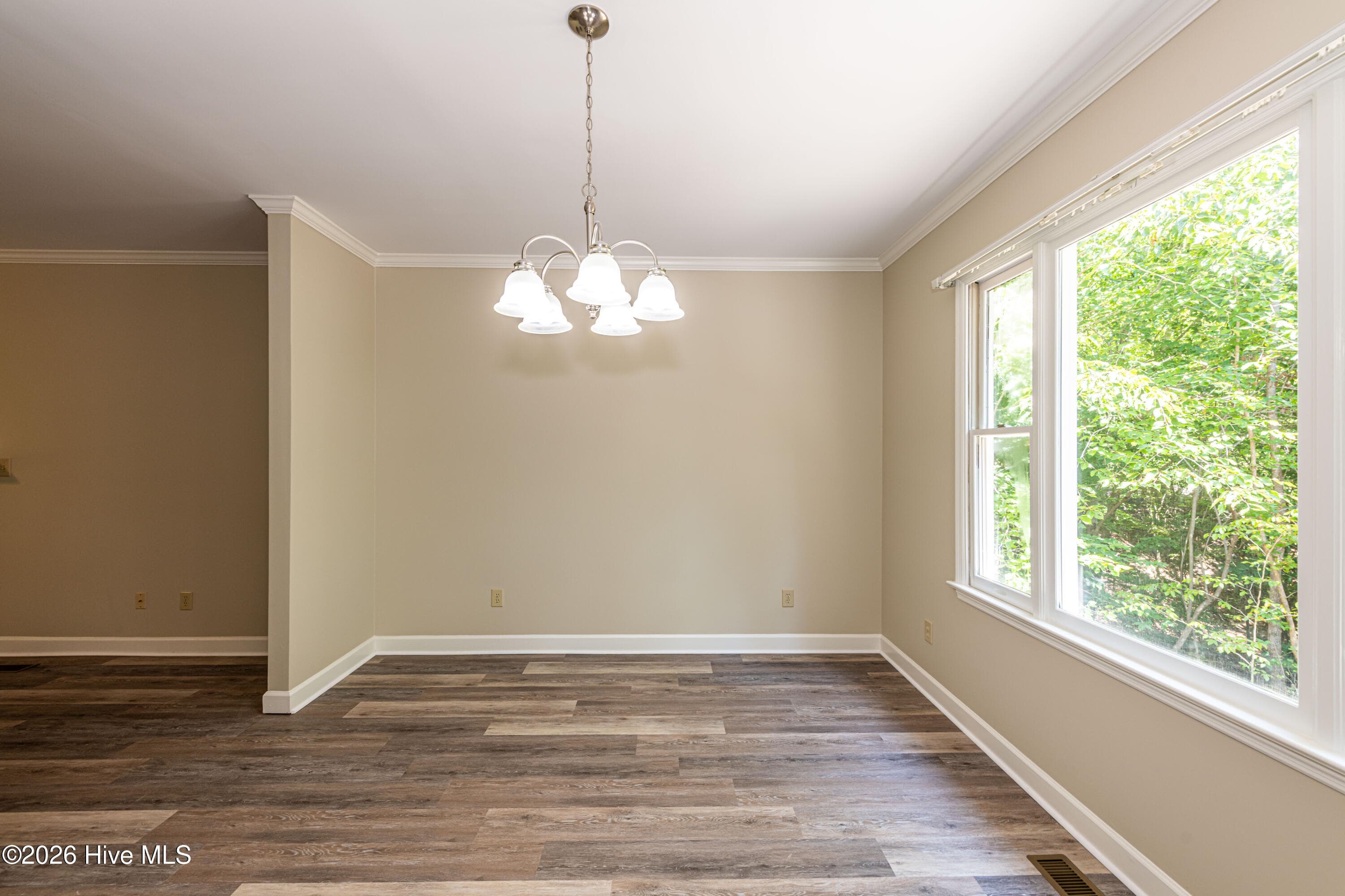 Single Family Residence at 289 Blue Top Road, Jacksonville, NC 28540, photo 10 of 70