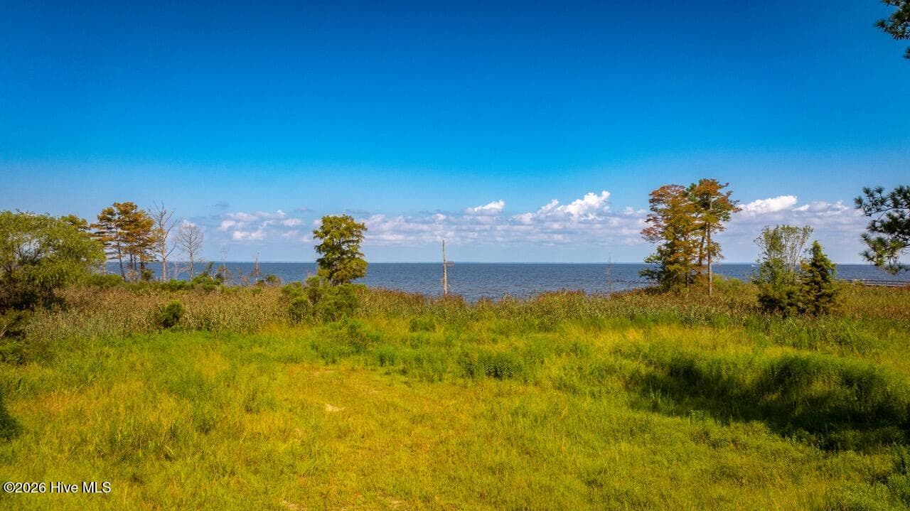 651 Taylor Beach Road, Columbia, NC 27925