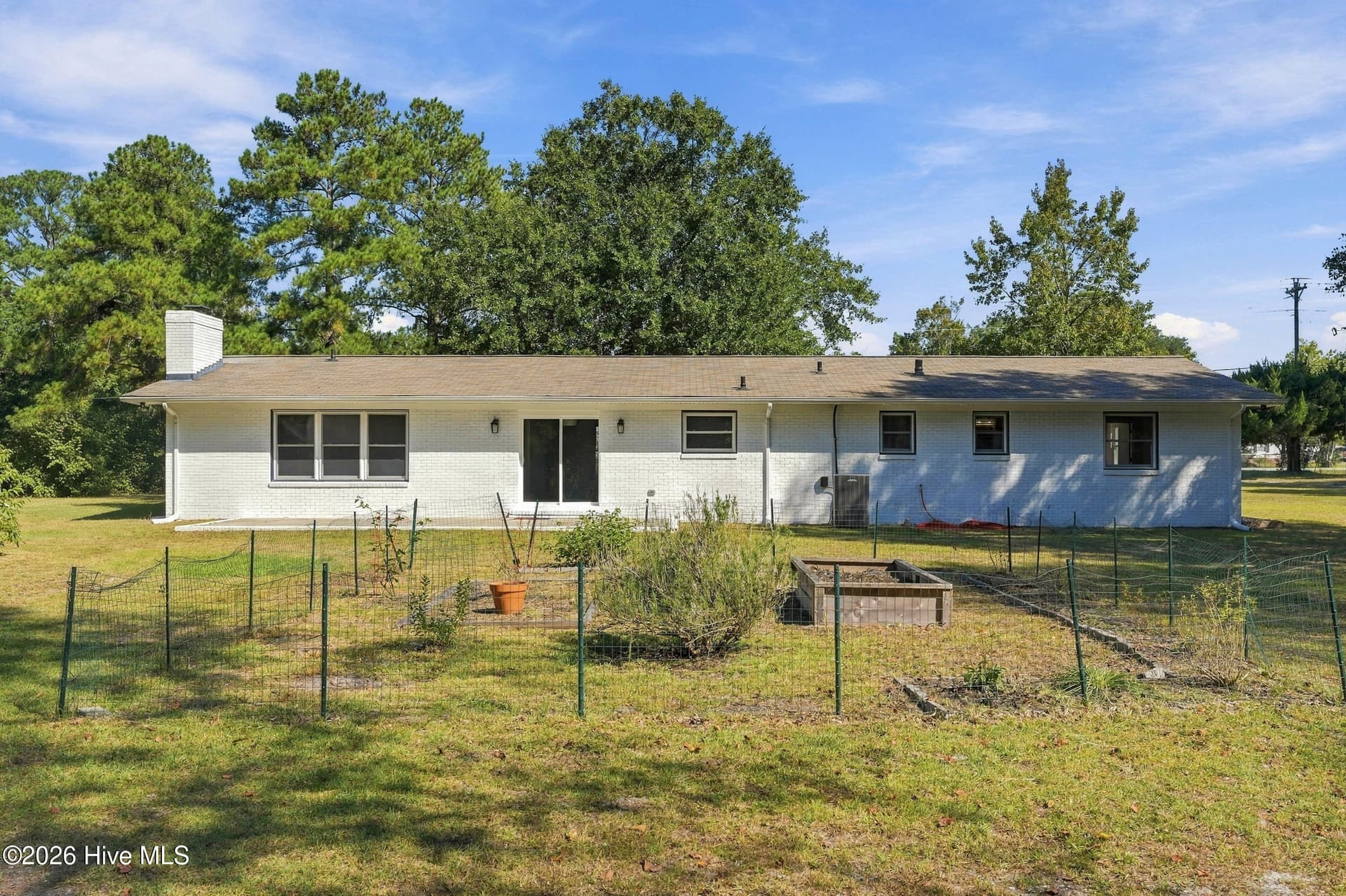 Single Family Residence at 564 Old Folkstone Road, Holly Ridge, NC 28445, photo 33 of 43