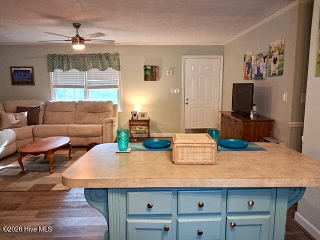 Single Family Residence at 11 Fayetteville Road, Elizabethtown, NC 28337, photo 6 of 14