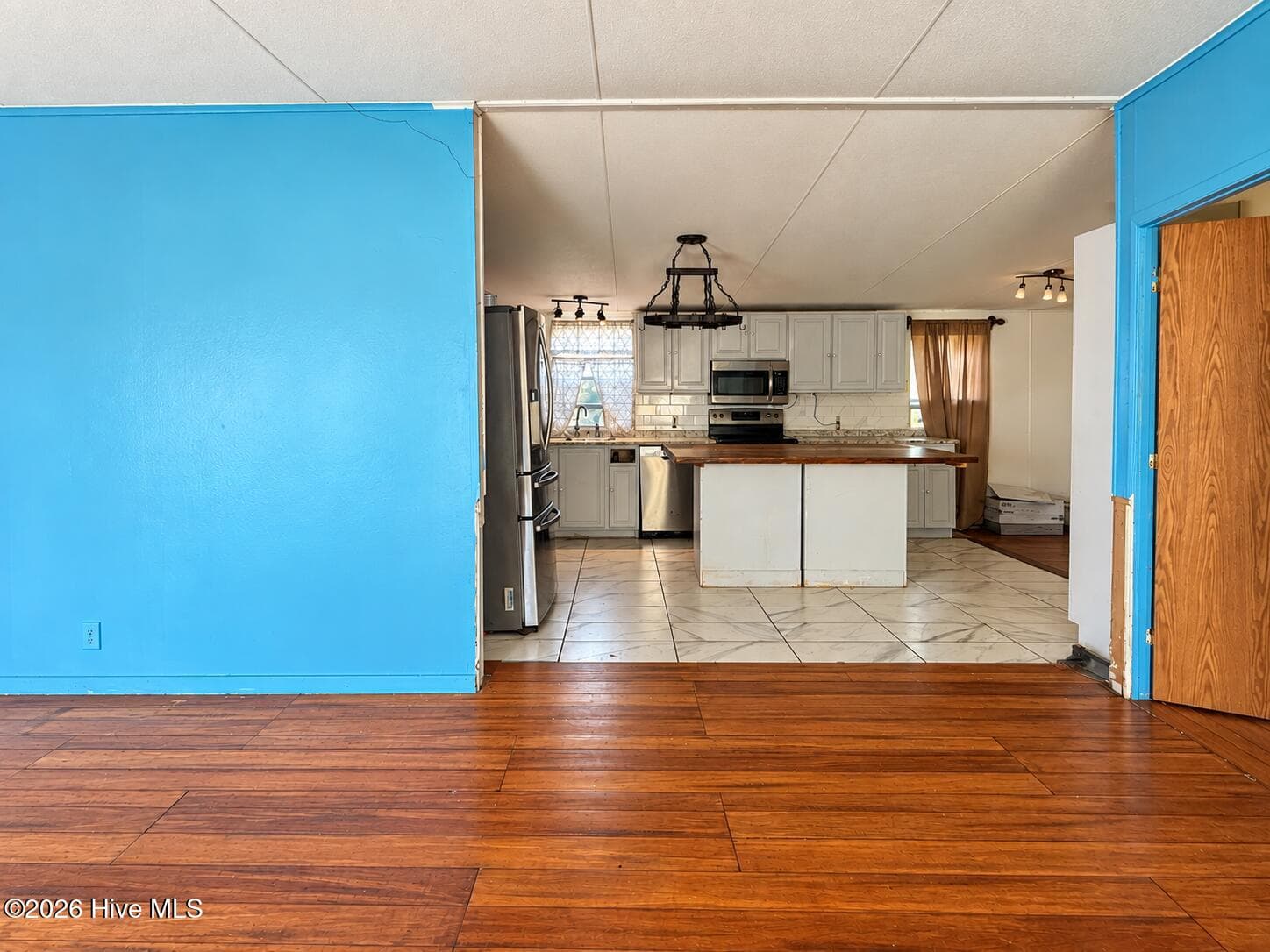 Manufactured Home at 303 Evans Bass Road # B, Edenton, NC 27932, photo 5 of 7