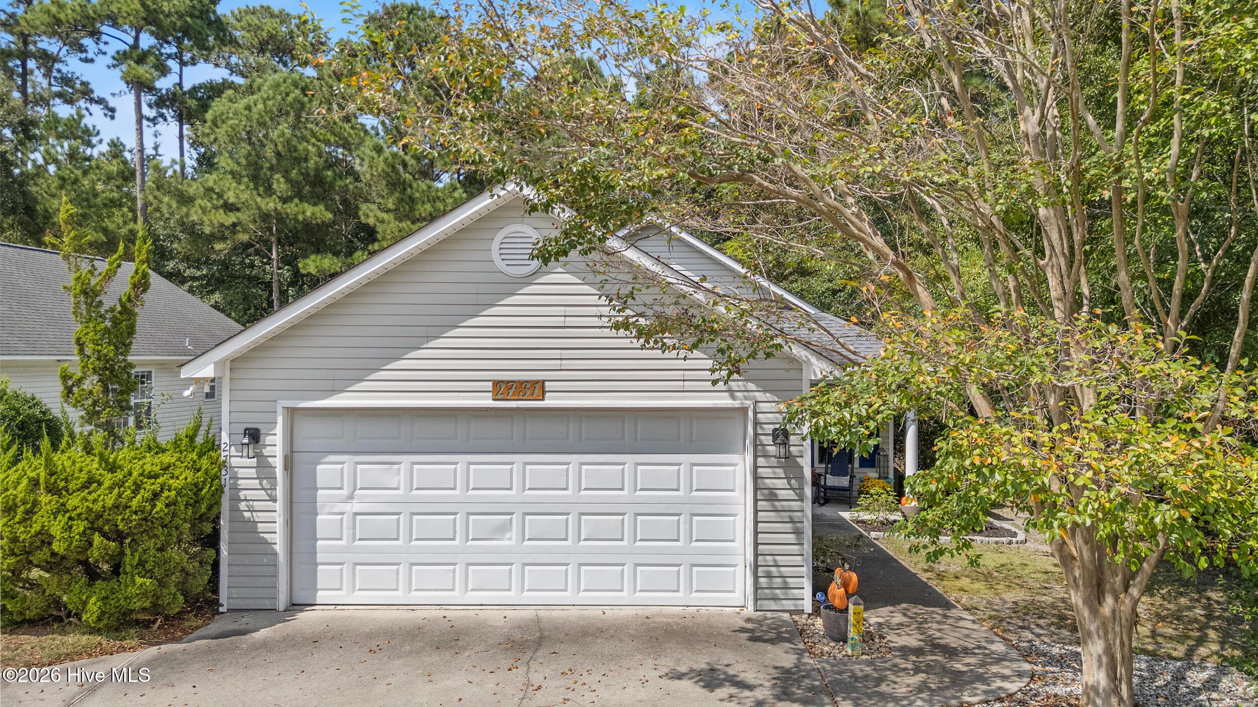 Single Family Residence at 2731 Country Club Drive, Hampstead, NC 28443, photo 2 of 54