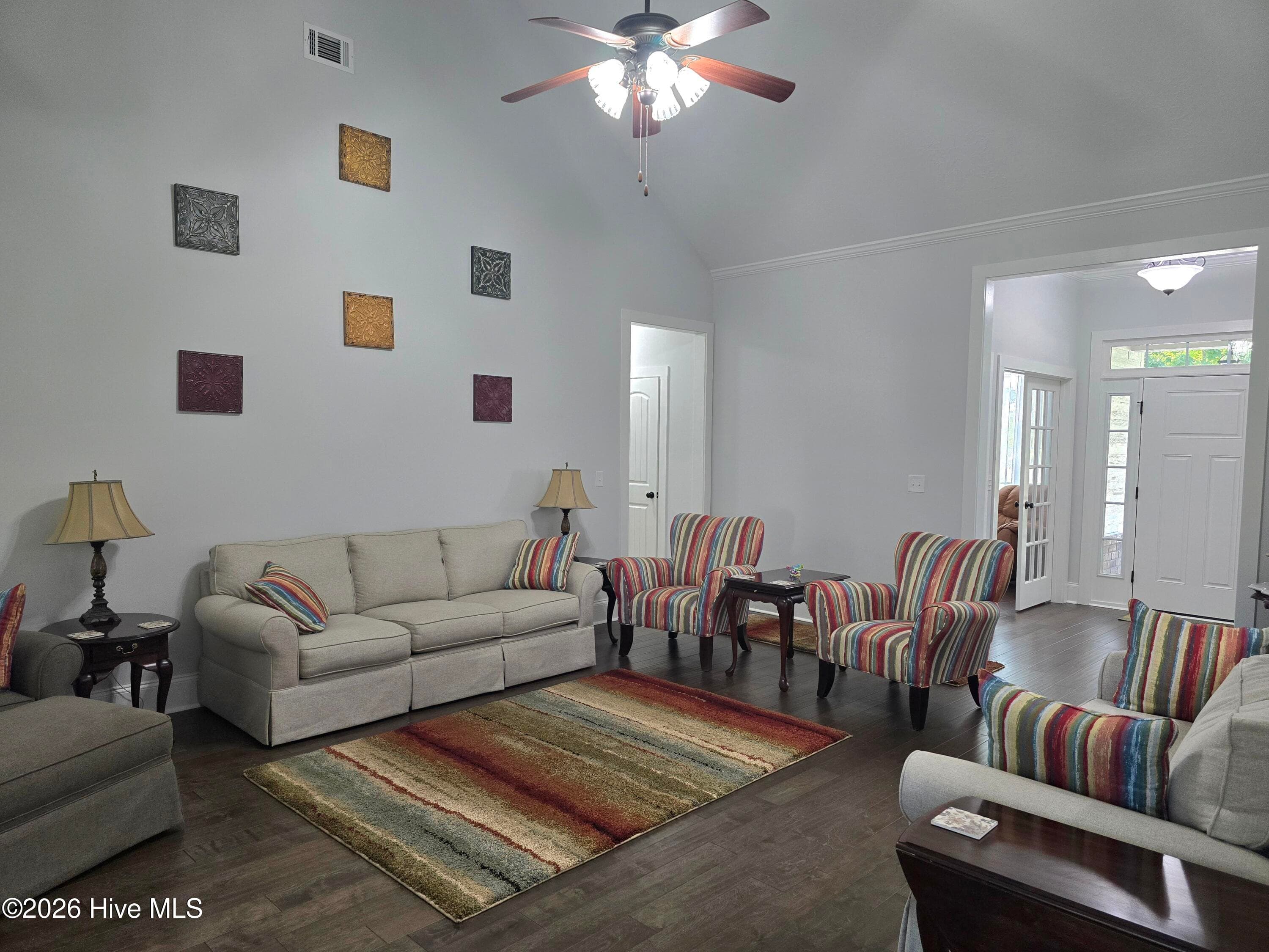 High ceiling and hardwood floors - 2016 Edenberry Row, Beech Island, SC 29842