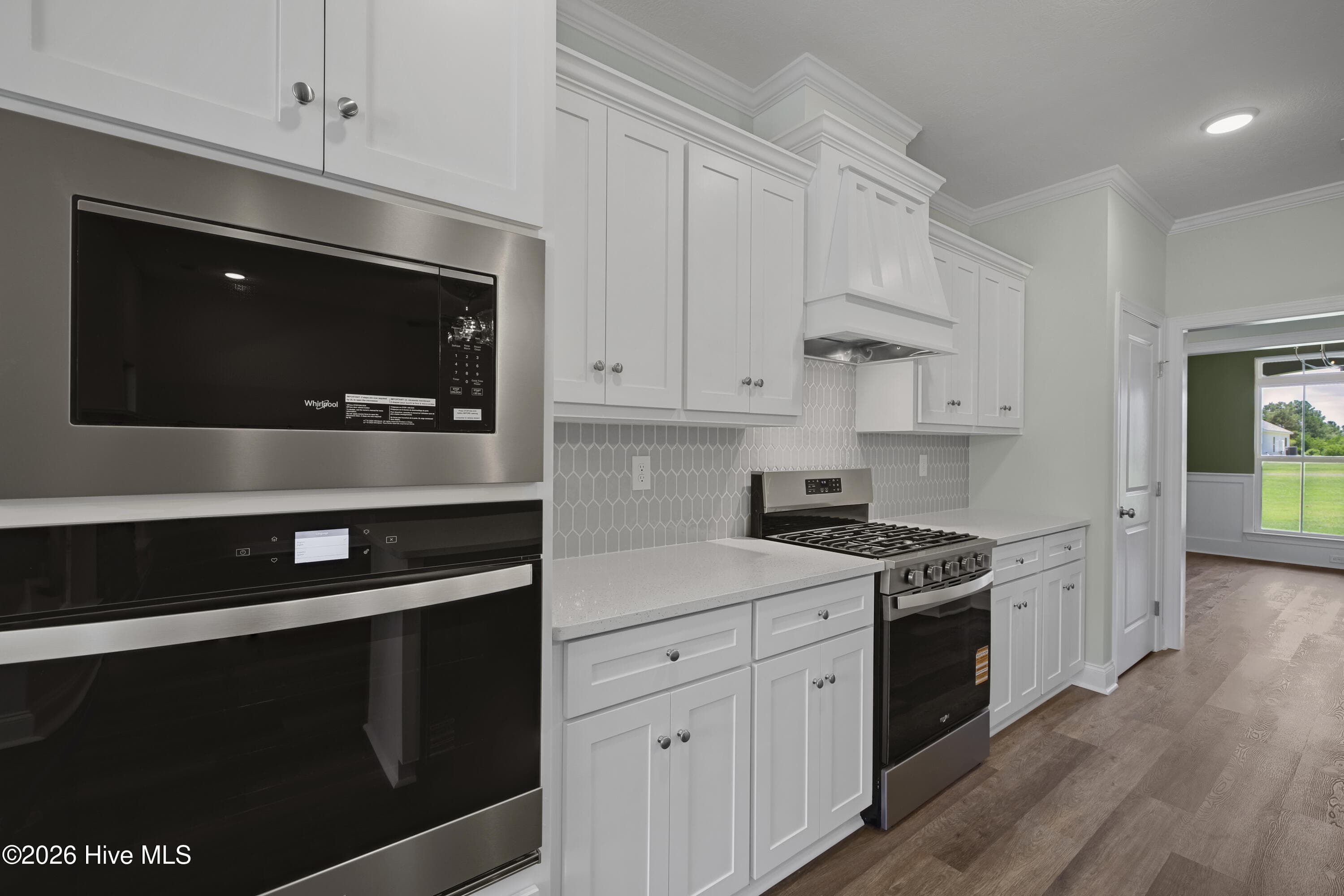 Wall oven and built-in microwave - 1340 Bellingham Drive, Beech Island, SC 29842