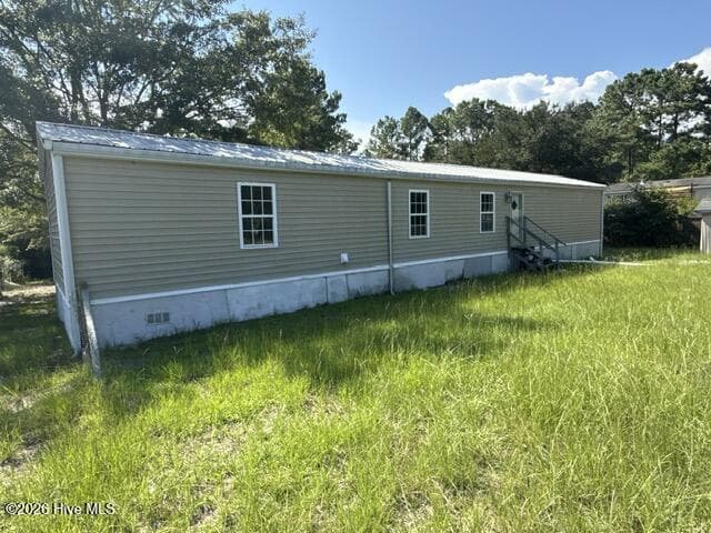 Manufactured Home at 336 Old Folkstone Road, Holly Ridge, NC 28445, photo 17 of 19