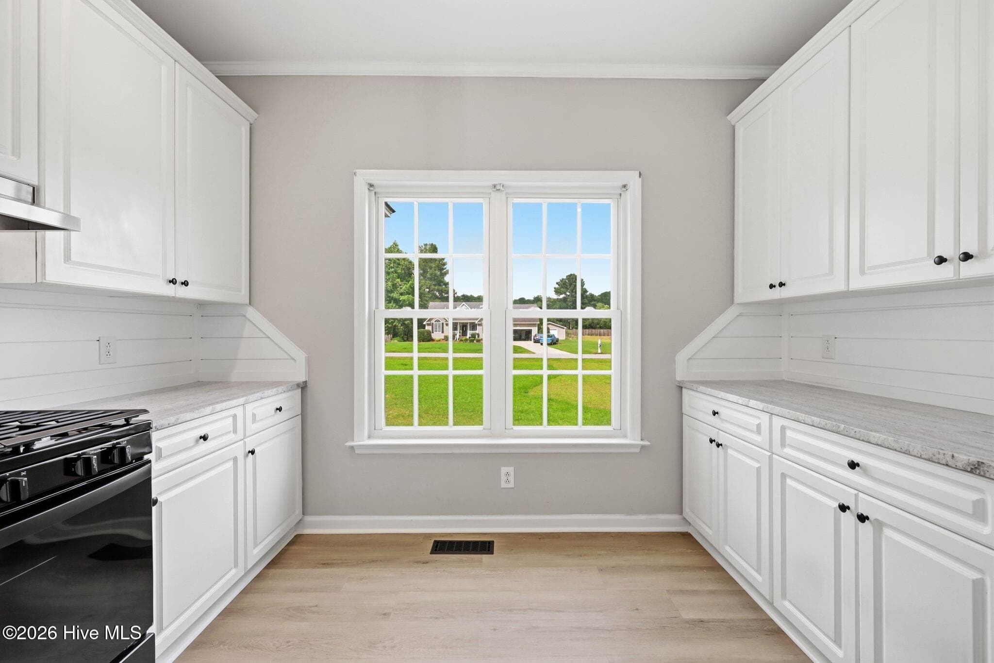 Single Family Residence at 105 Circle Street, Washington, NC 27889, photo 15 of 58