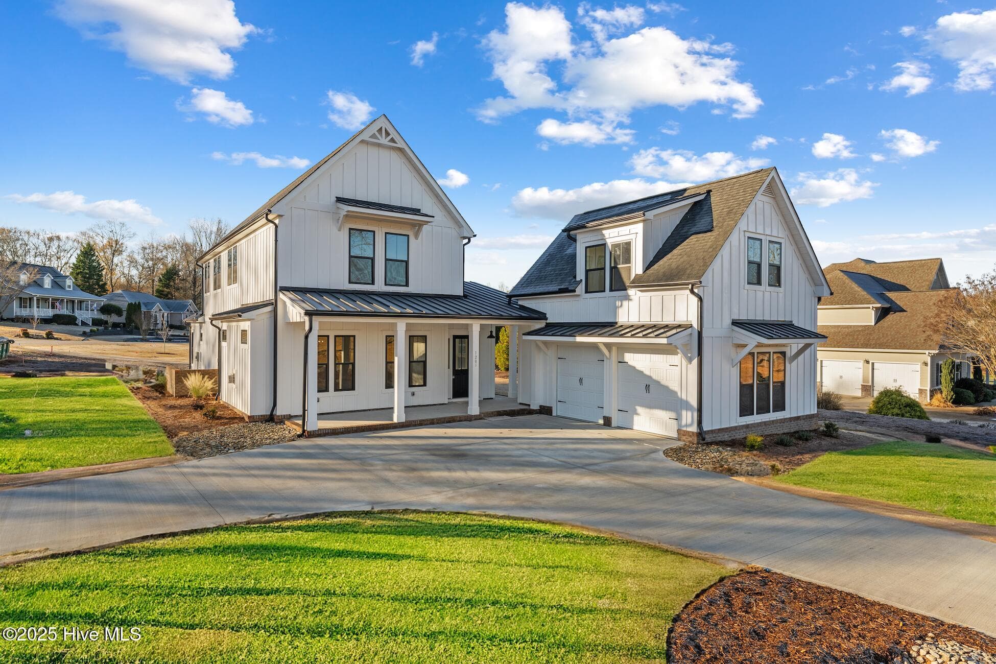 Single Family Residence at 115 S Middleton Drive NW, Calabash, NC 28467, photo 5 of 79