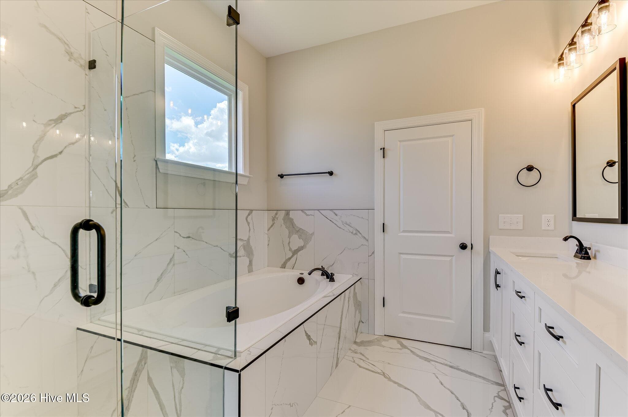 Single Family Residence at 610 Darien Drive, Evans, GA 30809, photo 5 of 6