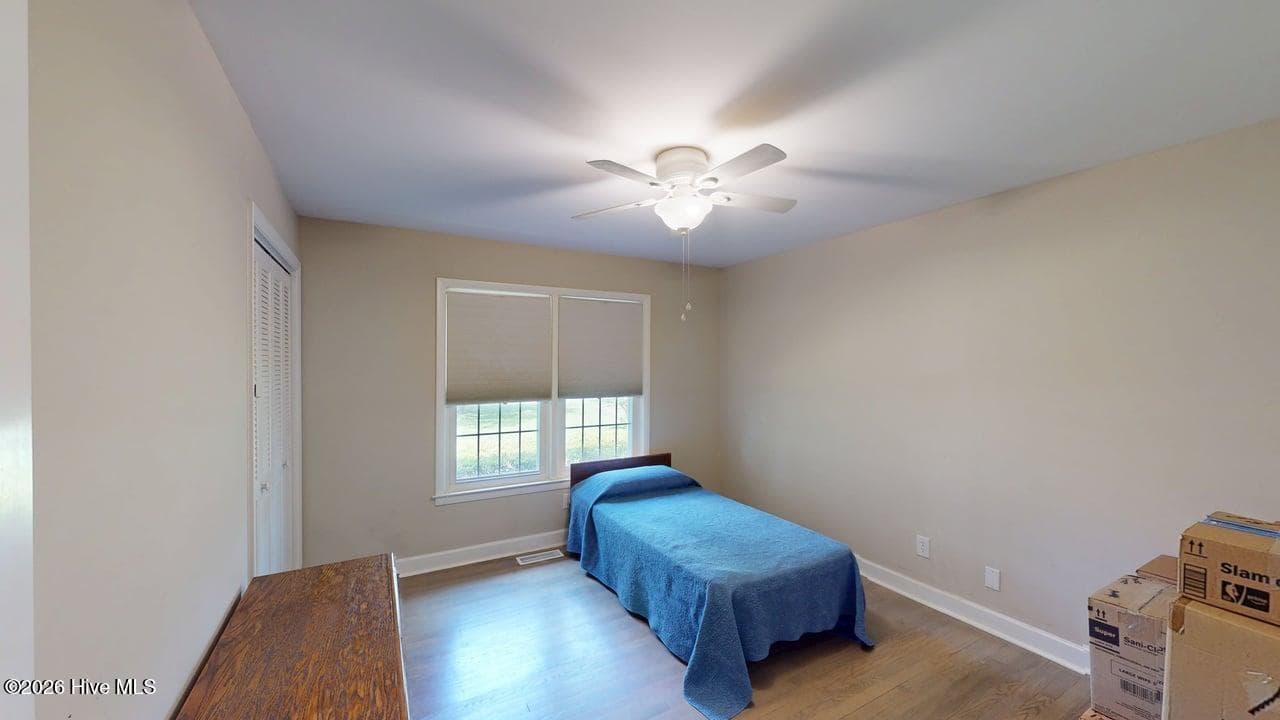 Single Family Residence at 604 N Pinecrest Drive, Goldsboro, NC 27534, photo 7 of 50