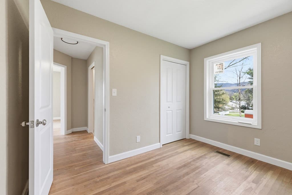 Single Family Residence at 39 Justus, Andrews, NC 28901, photo 19 of 41