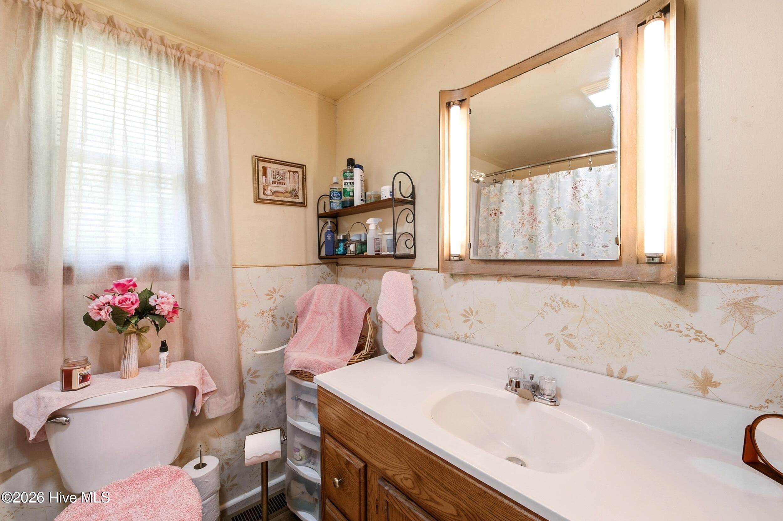 Single Family Residence at 4249 Saw Mill Road NE, Leland, NC 28451, photo 2 of 5