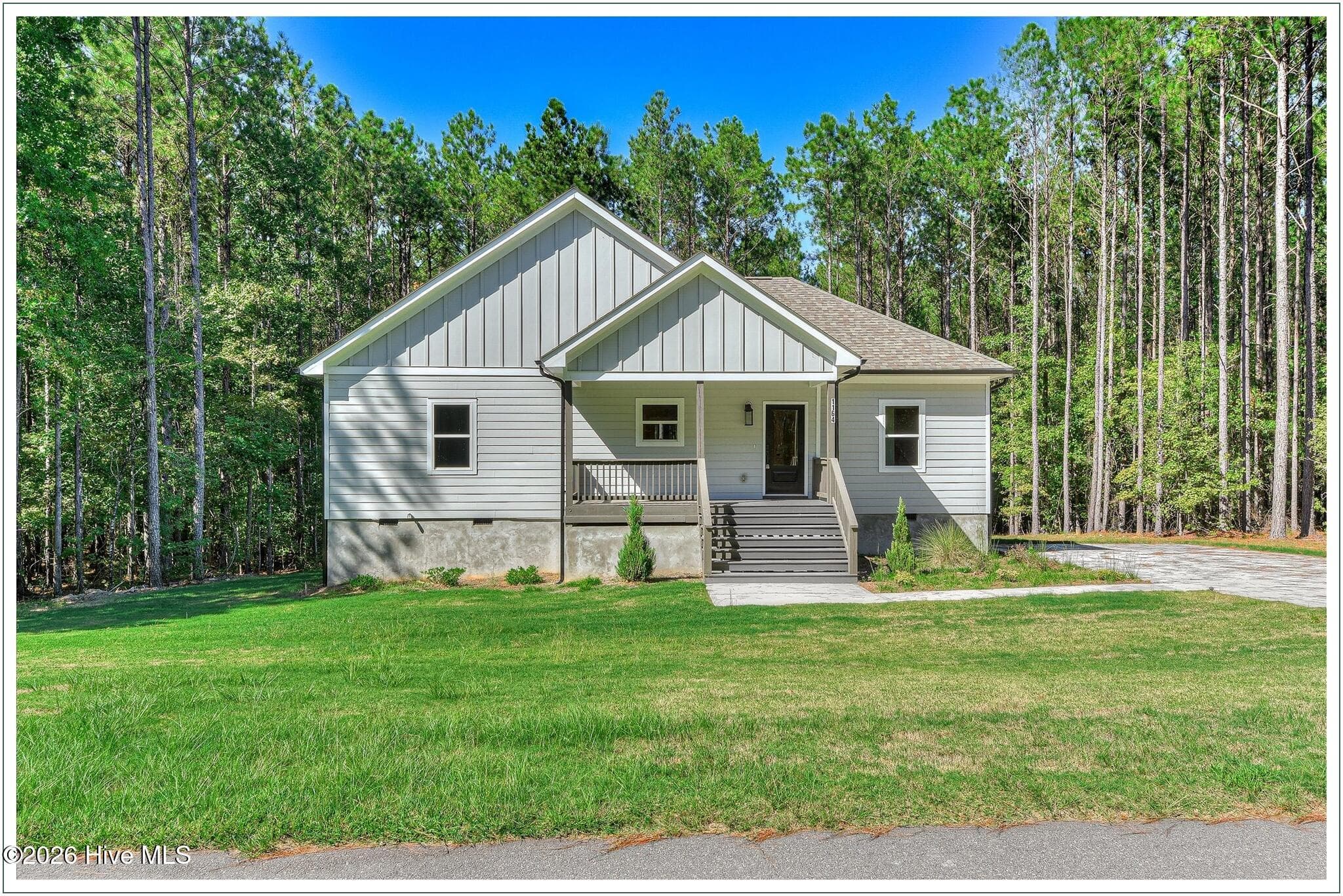1165 Watersedge Cove, Tignall, GA 30668