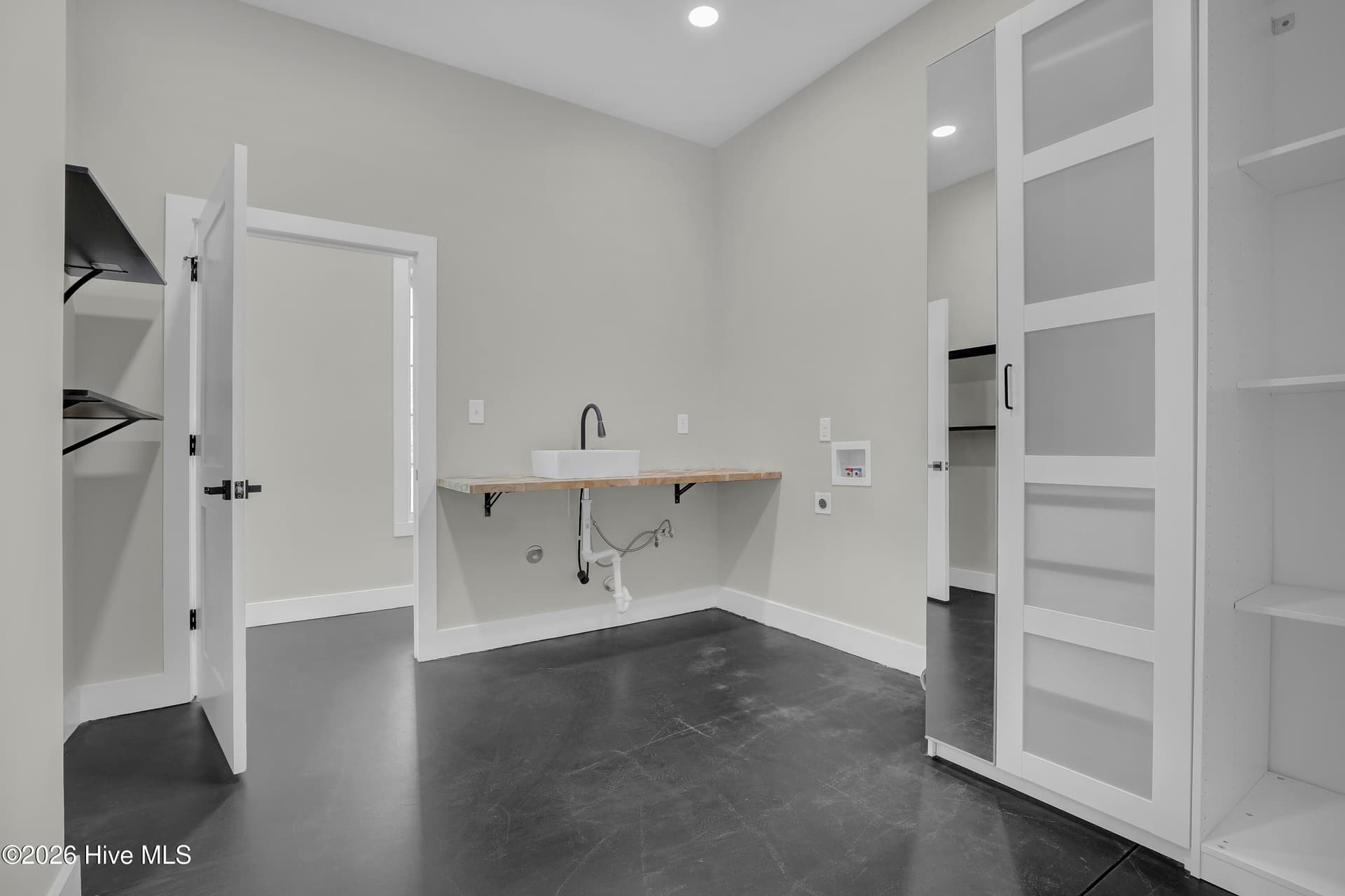Single Family Residence at 250 Pilchers Branch Road, Holly Ridge, NC 28445, photo 33 of 78
