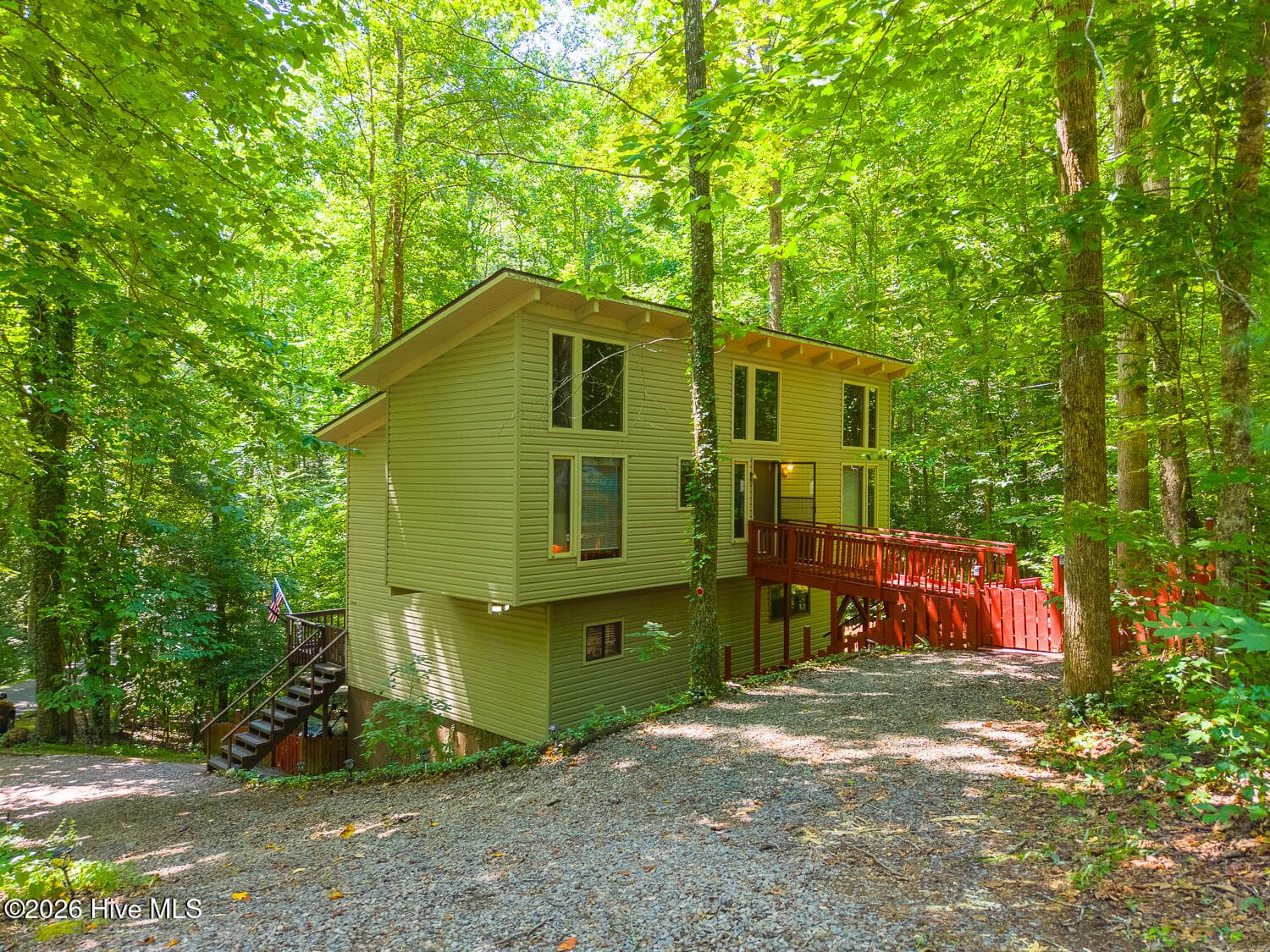 Single Family Residence at 1410 Village Road, Murphy, NC 28906, photo 3 of 61