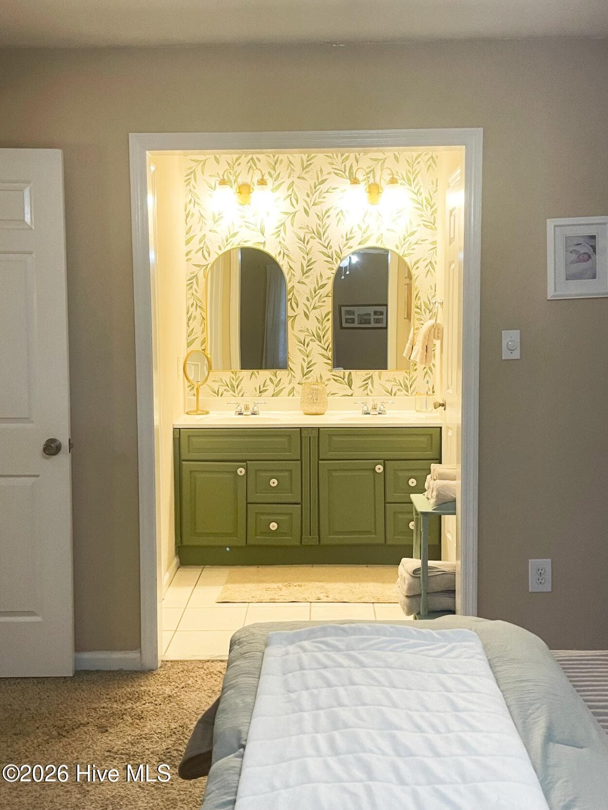 Double sinks - 4626 Woodbridge Court, Evans, GA 30809