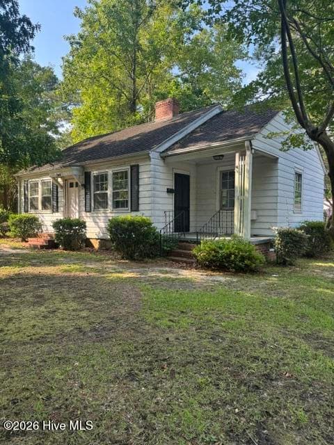 Single Family Residence at 1111 Grove Street N, Wilson, NC 27893, Wilson, photo 2 of 18