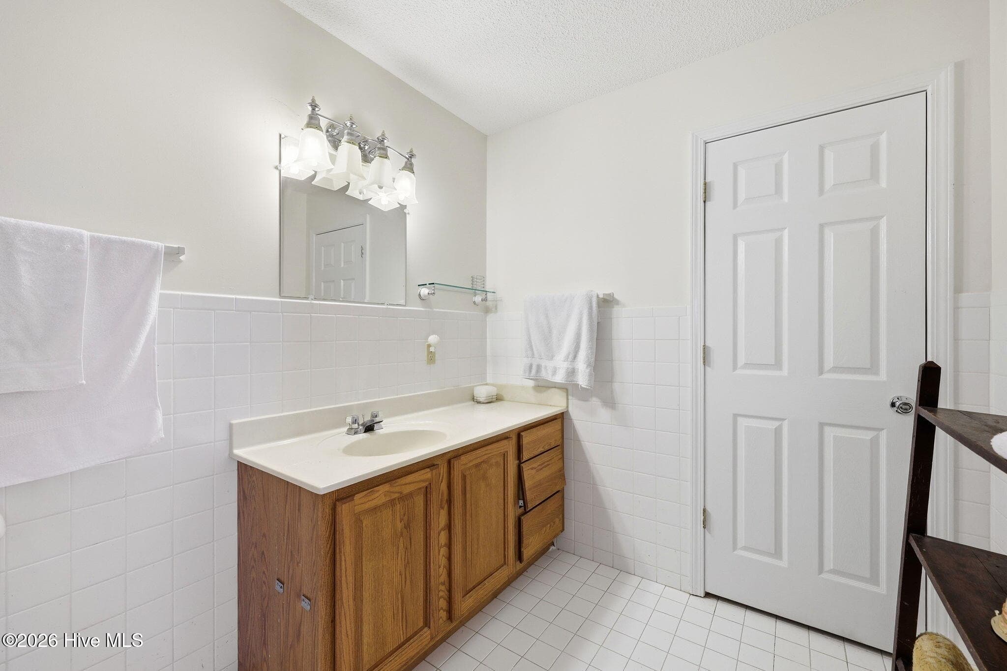 Single Family Residence at 303 Dobbs Street, Hertford, NC 27944, photo 11 of 41