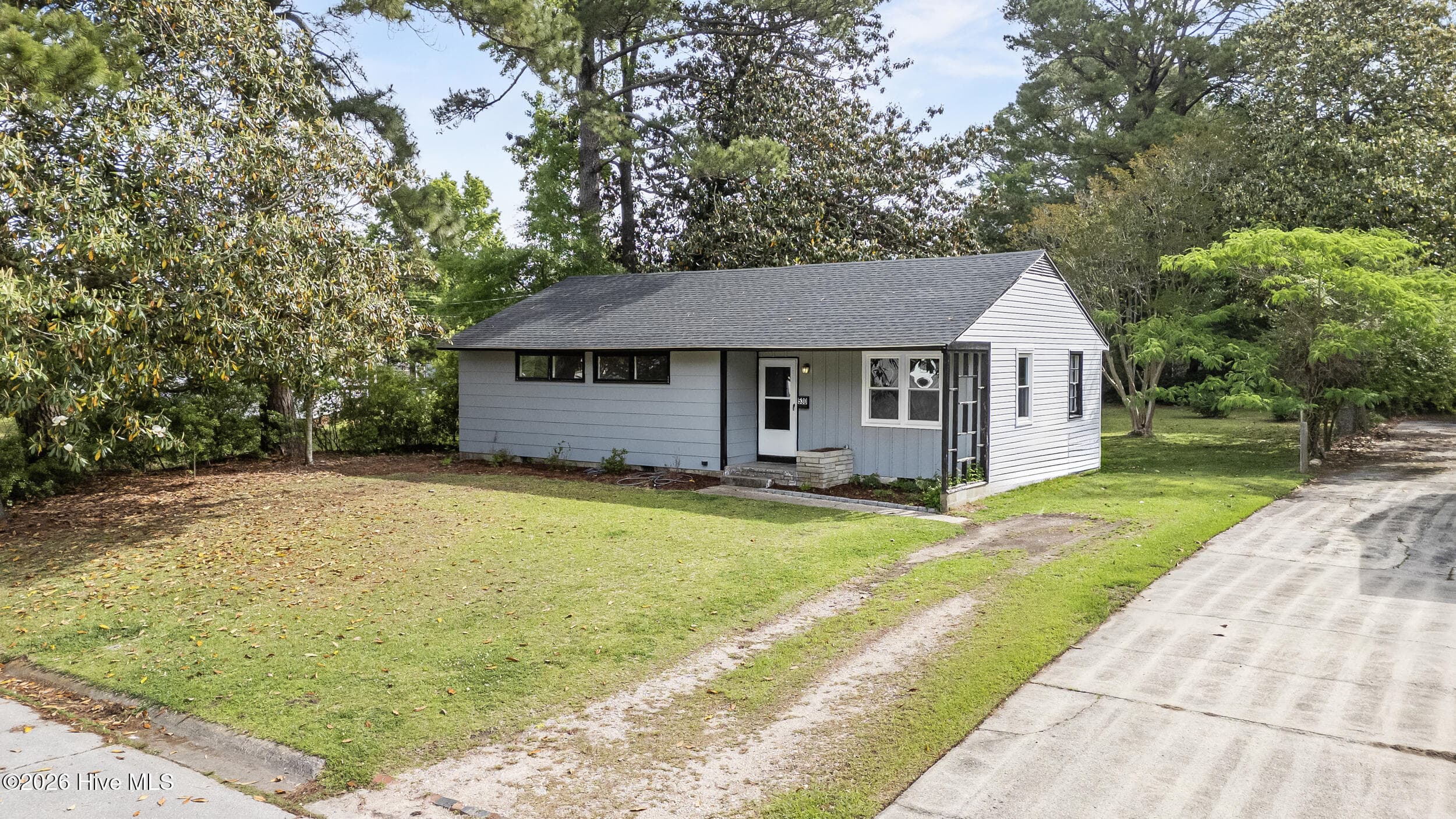 Single Family Residence at 530 Oak Lane, Jacksonville, NC 28540, photo 31 of 32