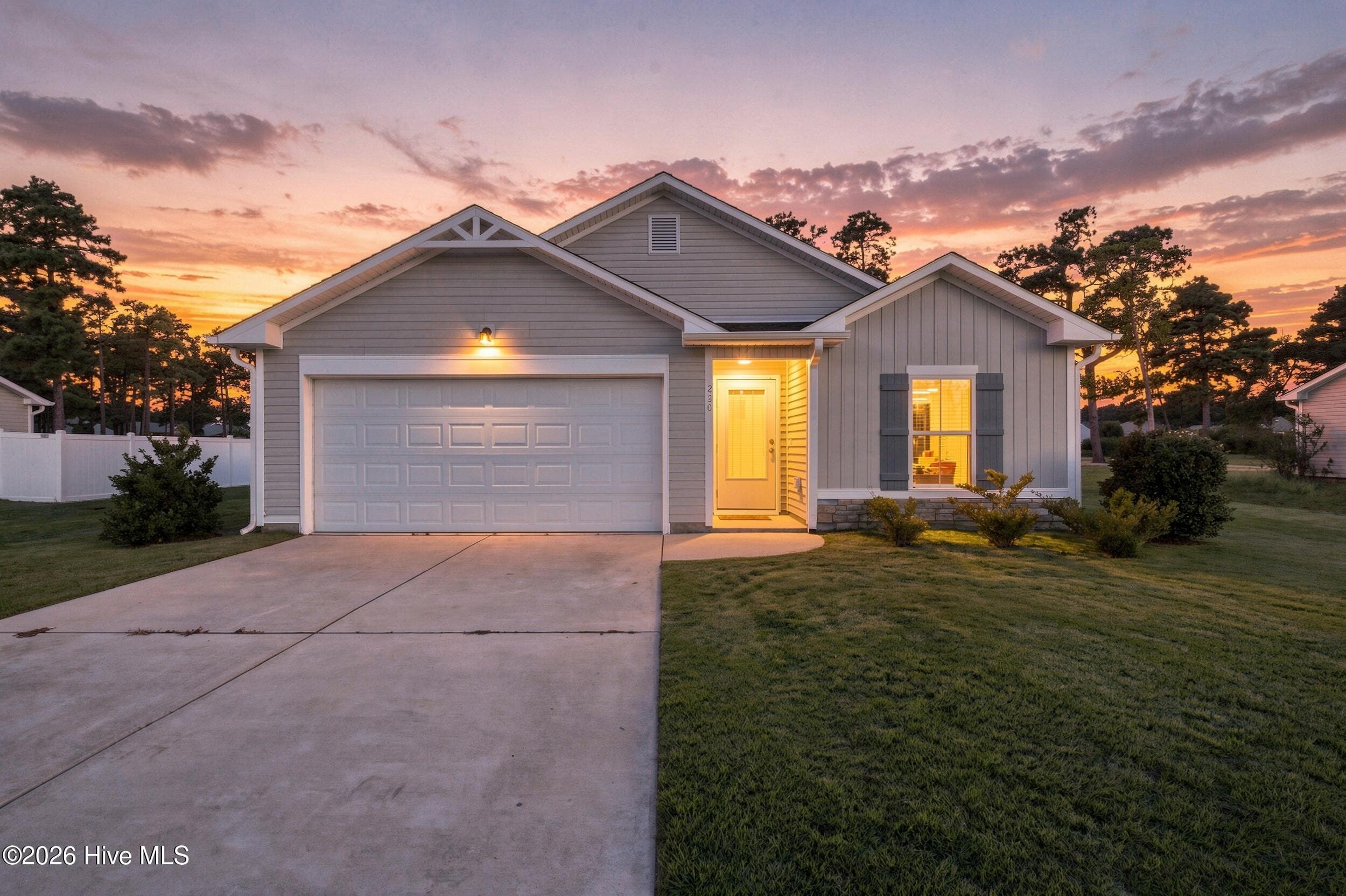 Single Family Residence at 910 Pine Needles Road, Southport, NC 28461, photo 2 of 53