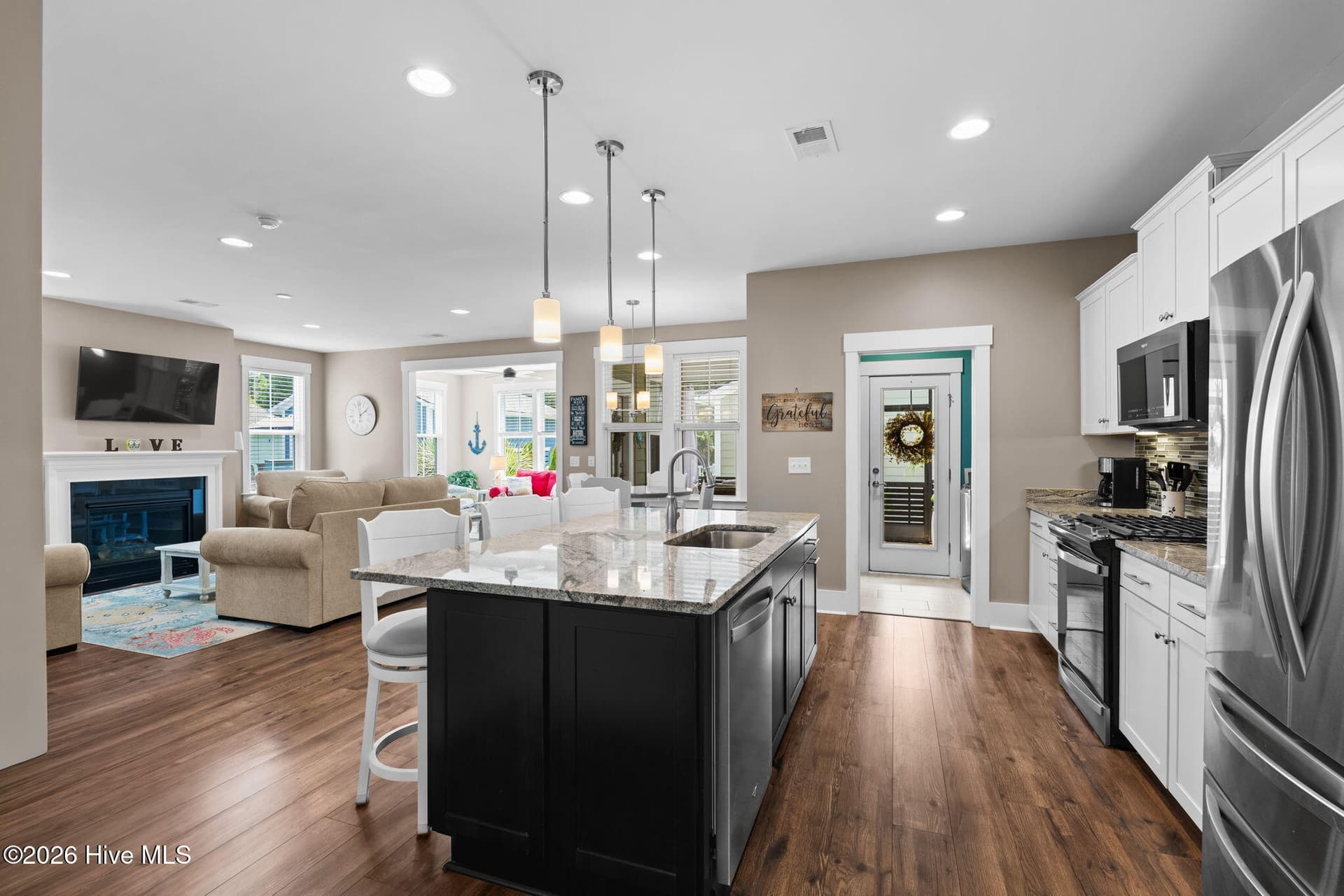 Single Family Residence at 9099 Village Lake Drive SW, Calabash, NC 28467, photo 6 of 63