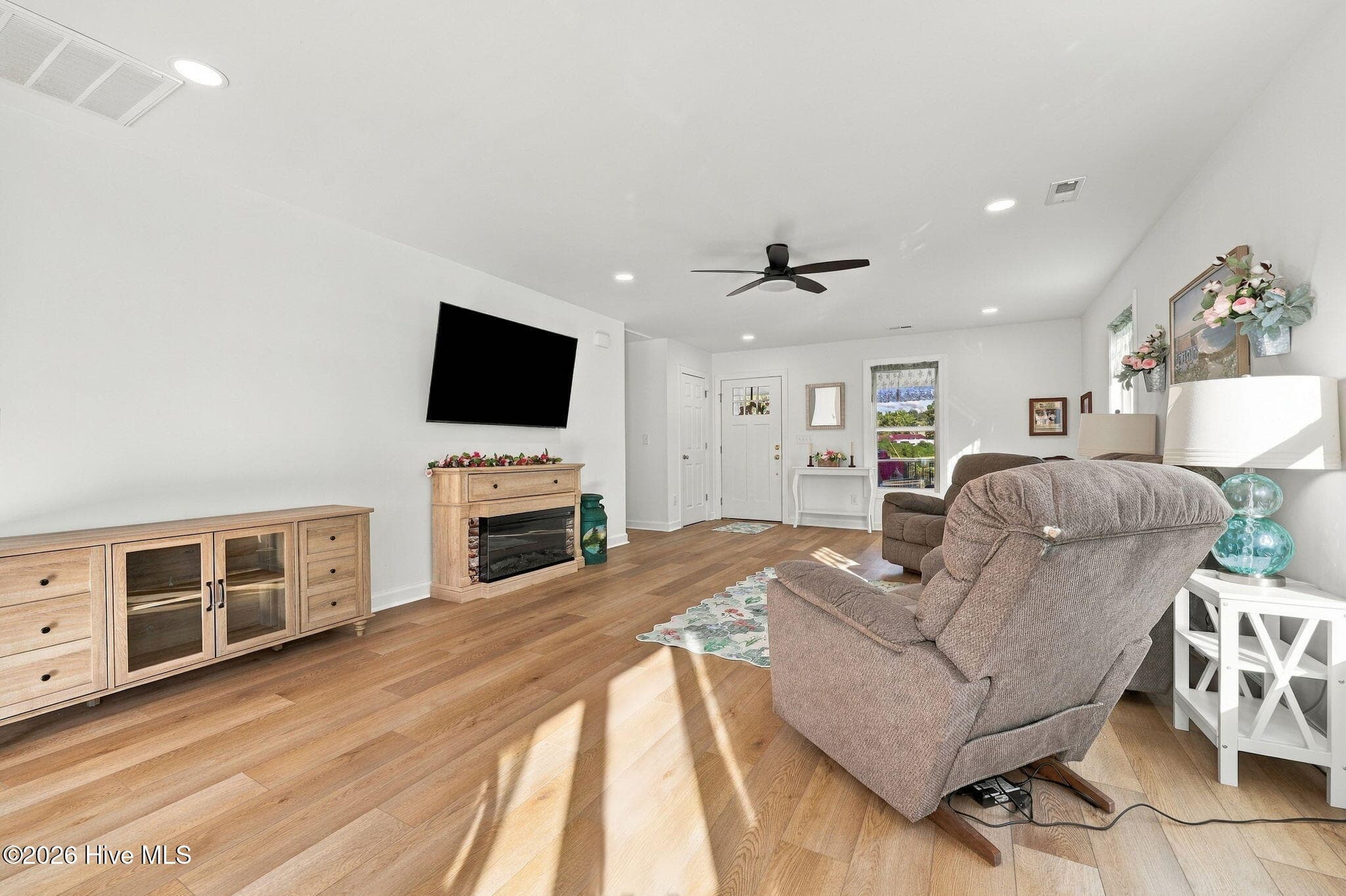 LIVING ROOM - 1874 Slatestone Road, Washington, NC 27889