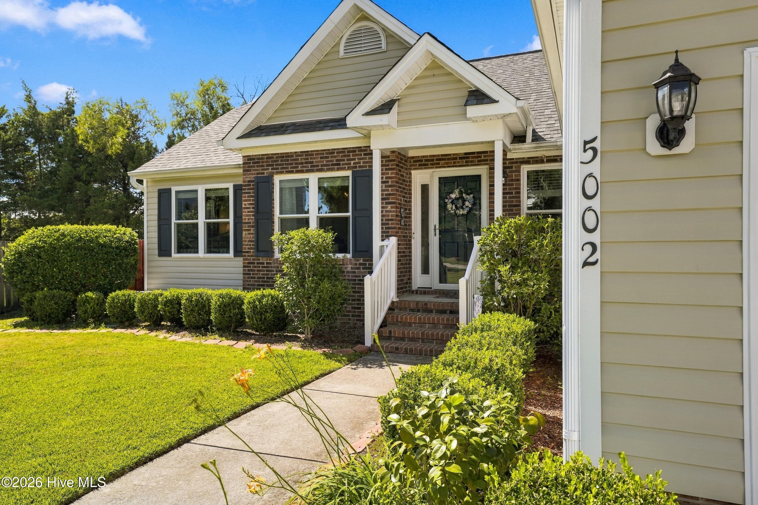 Single Family Residence at 5002 Blue Grass Court, Wilmington, NC 28409, photo 2 of 41