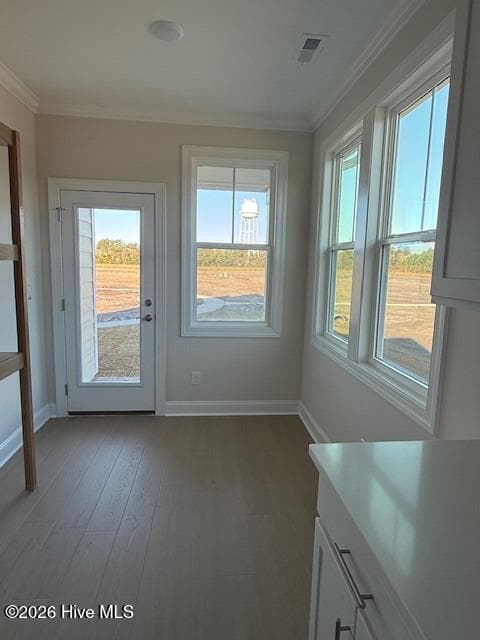 Single Family Residence at 102 Golden Finch Drive, Beaufort, NC 28516, photo 19 of 93