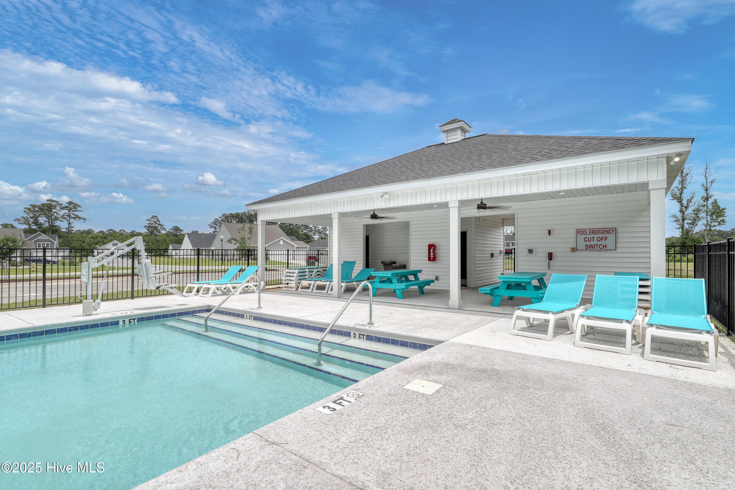 Single Family Residence at 325 Mayflower Drive NW Lot 120, Calabash, NC 28467, photo 11 of 40