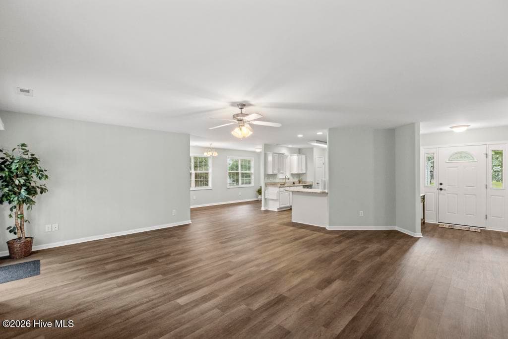 Condominium at 405 Jasmine N, Swansboro, NC 28584, photo 21 of 40