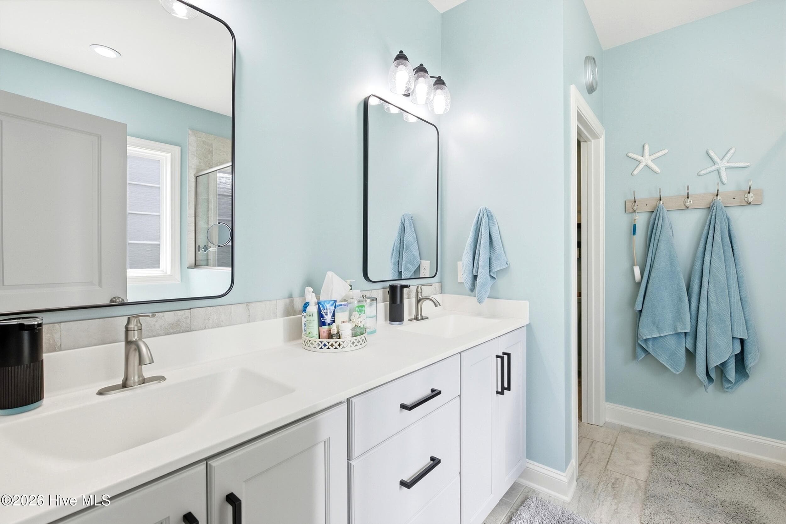 Single Family Residence at 4022 Endurance Trail, Wilmington, NC 28412, photo 17 of 87