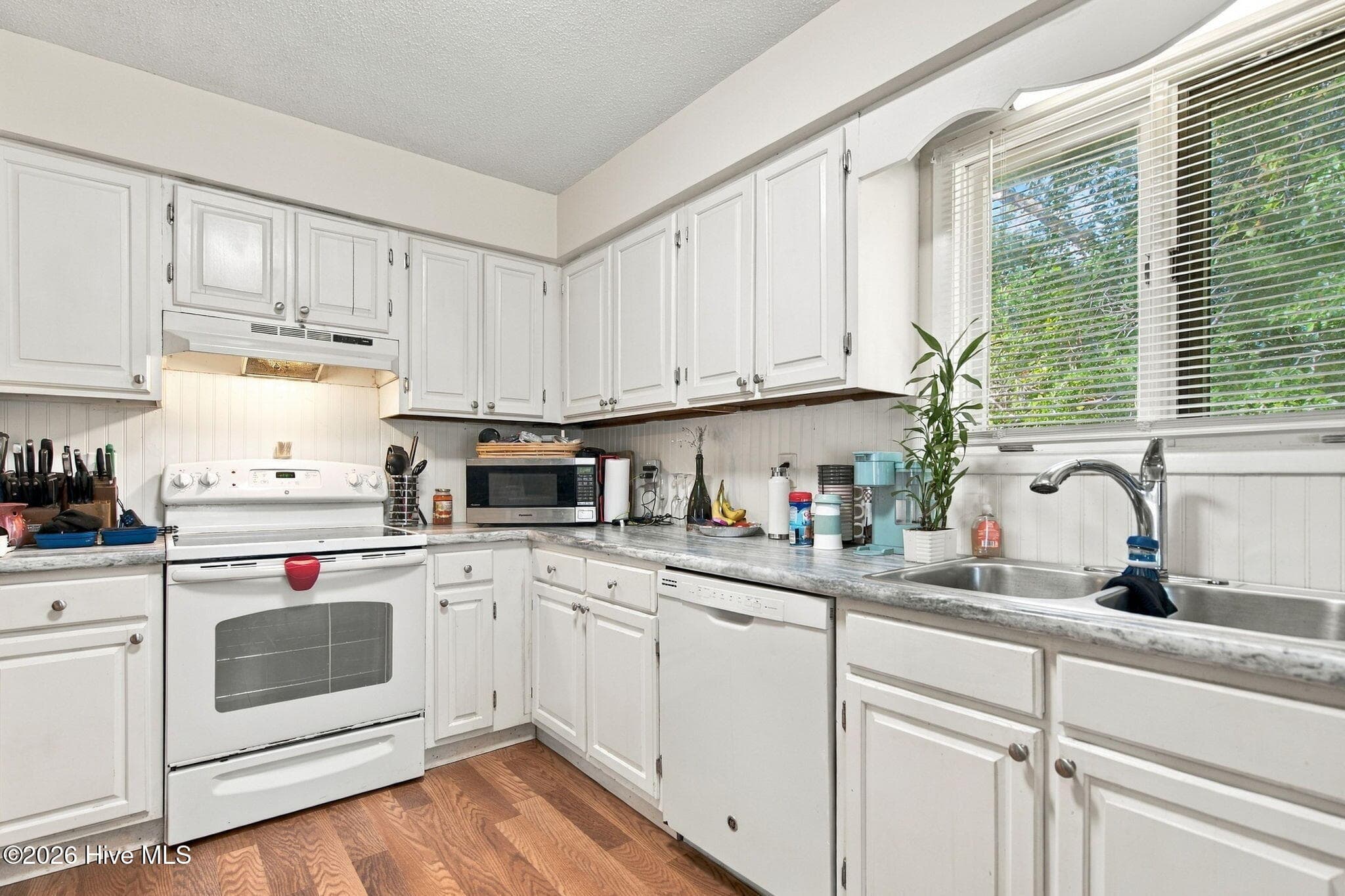 Single Family Residence at 2907 E Oak Island Drive, Oak Island, NC 28465, photo 16 of 40