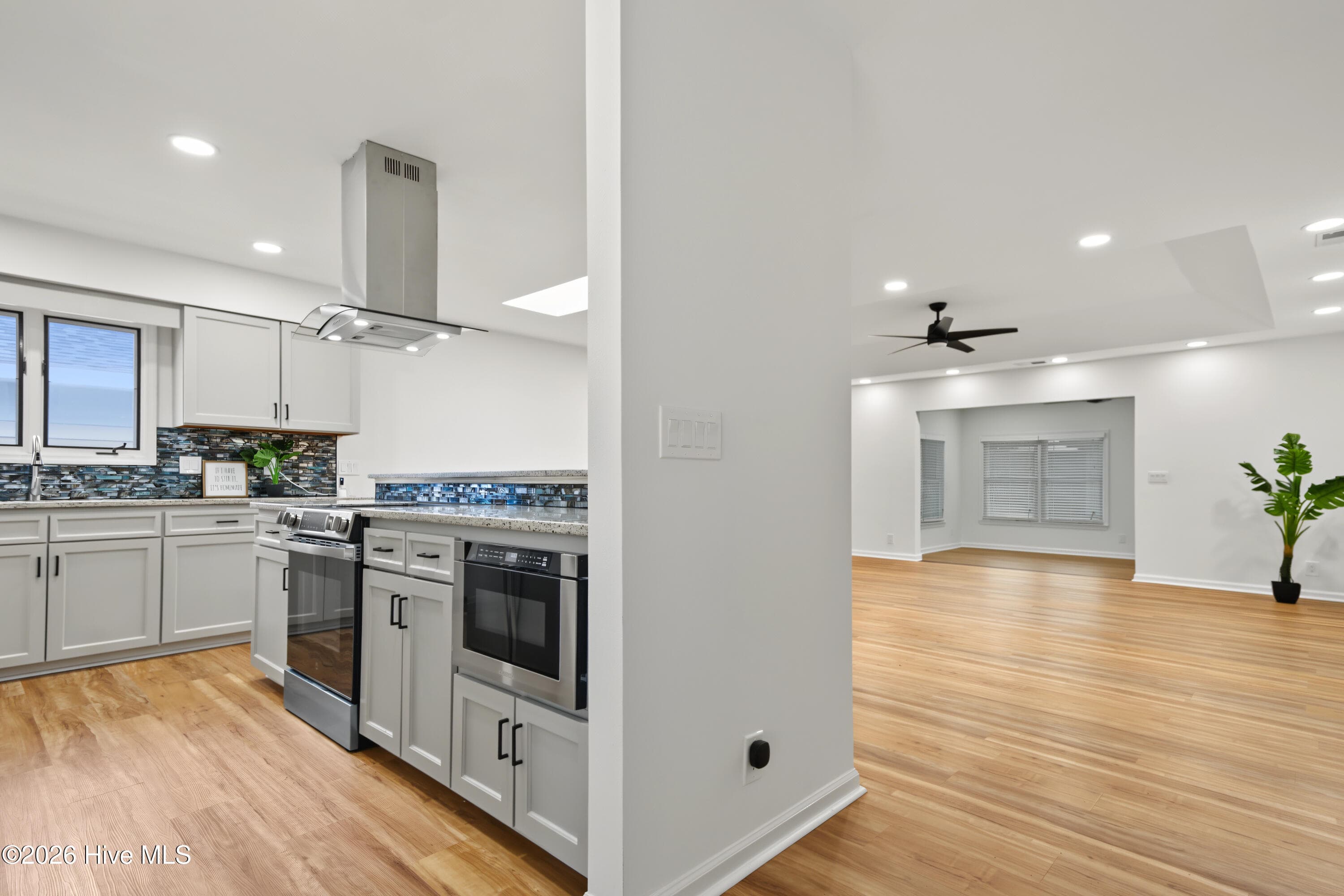 Single Family Residence at 690 Fairway Drive E, Sunset Beach, NC 28468, photo 11 of 67