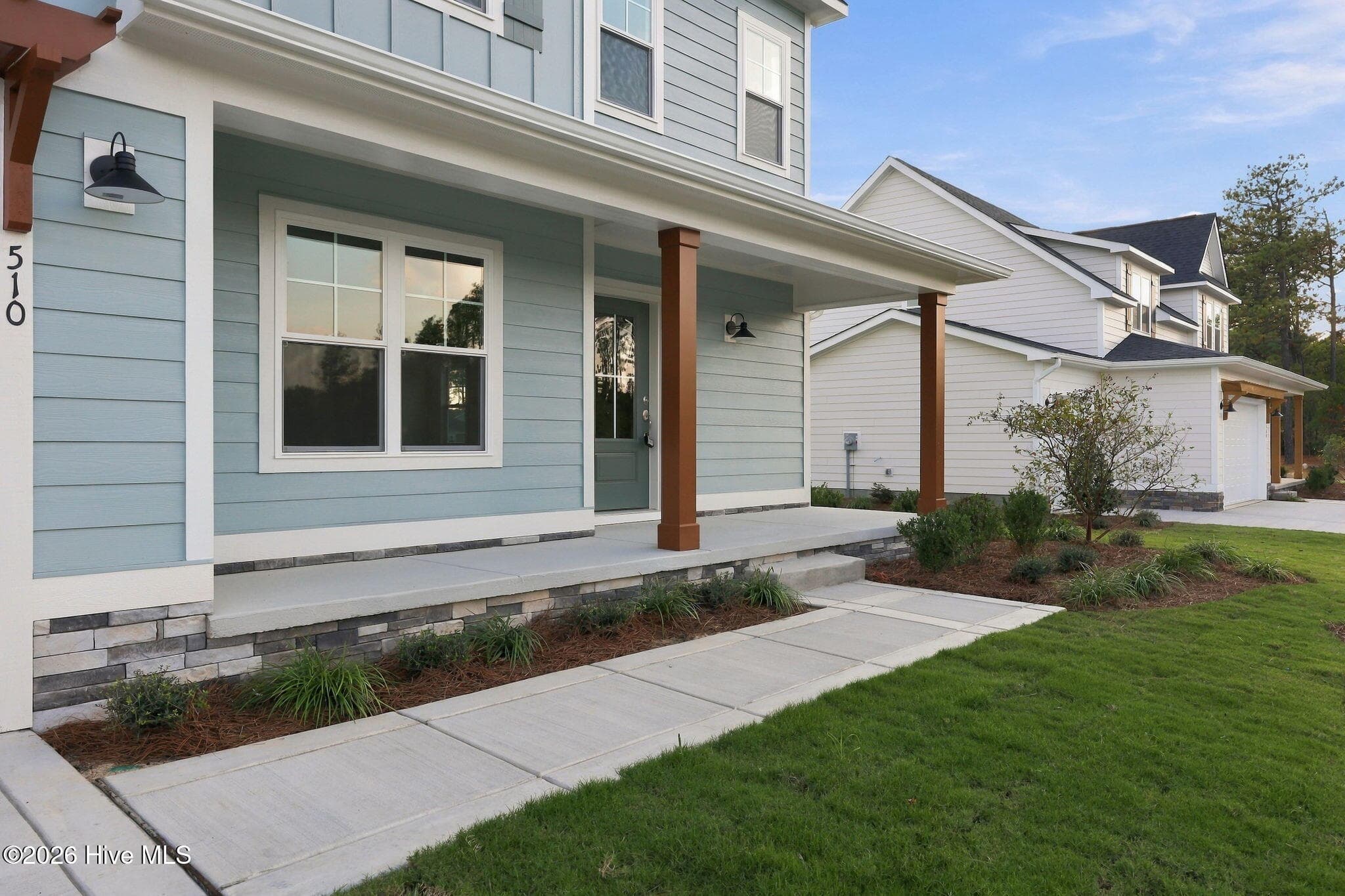 Single Family Residence at 510 Amersham Road, Carthage, NC 28327, photo 10 of 74
