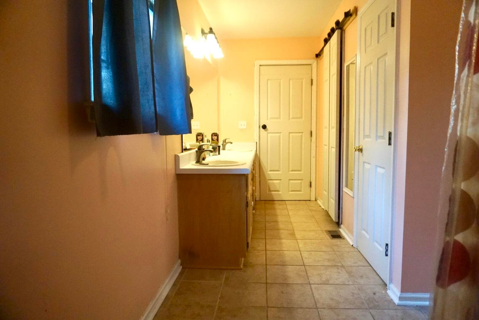 Single Family Residence at 350 Annie Laurie Drive, Grovetown, GA 30813, photo 7 of 13