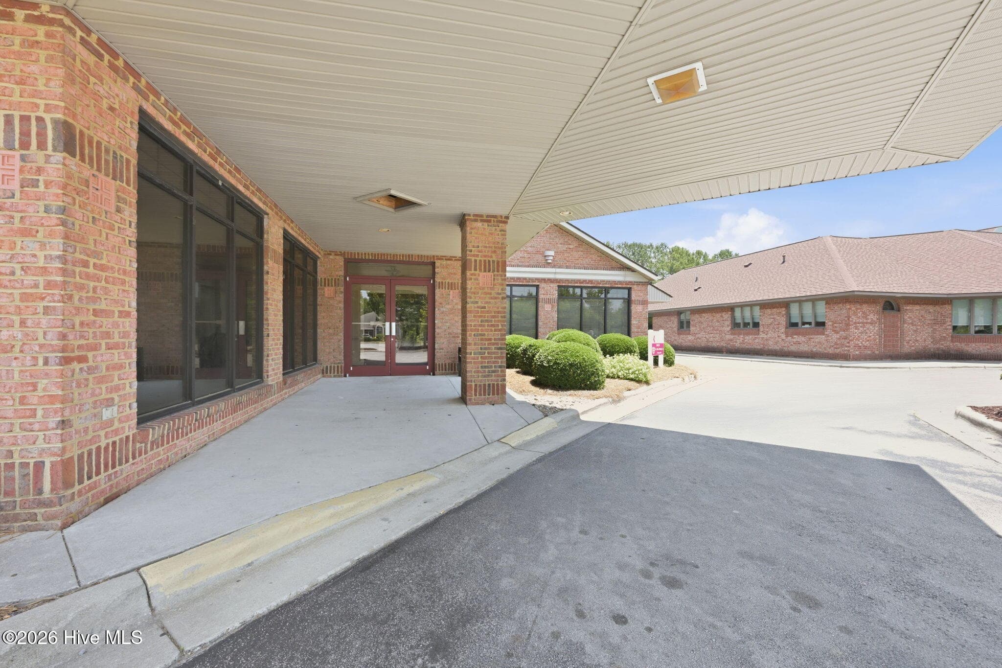 Commercial Sale at 612 Mccarthy Boulevard B, New Bern, NC 28562, photo 23 of 60