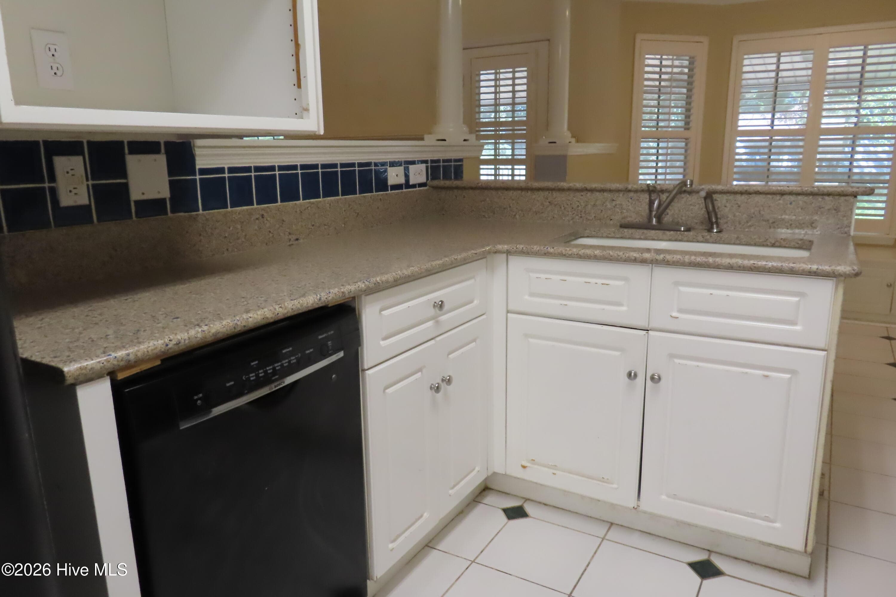 Kitchen - 492 Granite Point, Augusta, GA 30907