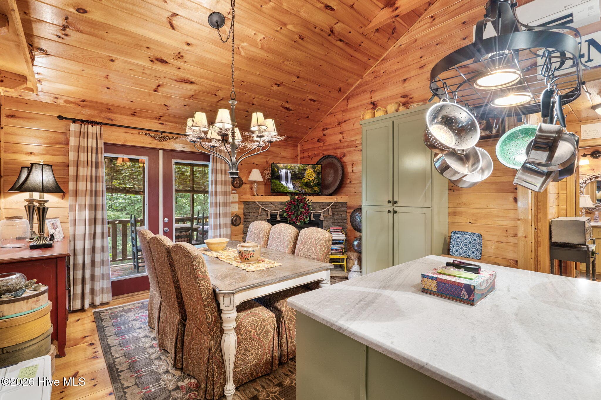 Single Family Residence at 75 Woodridge Trail, Murphy, NC 28906, photo 14 of 31