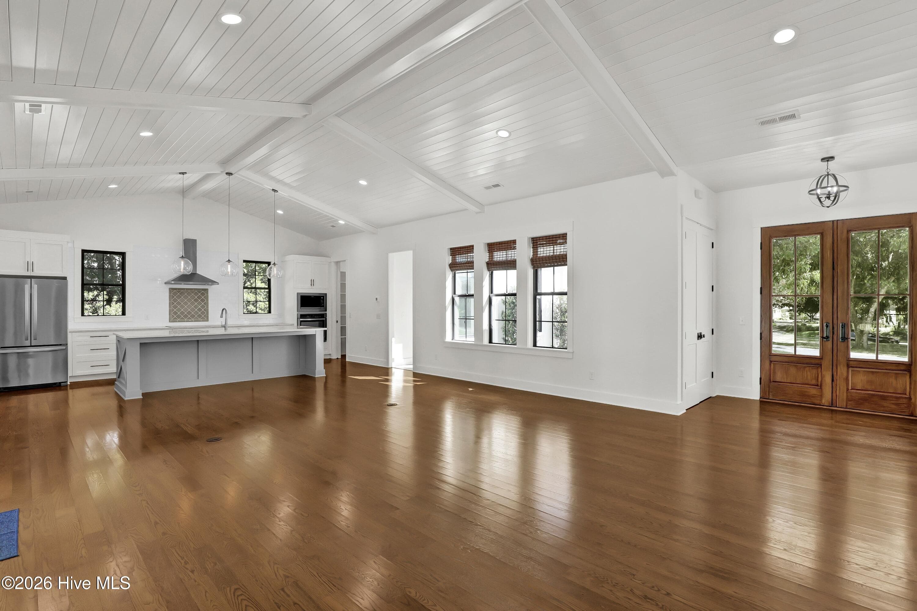 Single Family Residence at 351 Olde Point Loop, Hampstead, NC 28443, photo 19 of 81