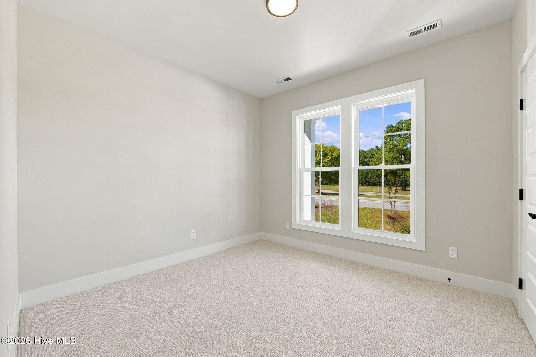 Single Family Residence at 4058 Reunion Pointe Lane, New Bern, NC 28562, photo 40 of 62