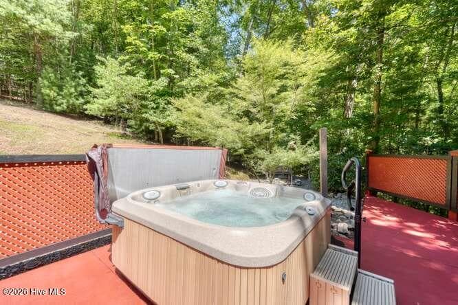 Single Family Residence at 158 Red Oak Forest Lane, Murphy, NC 28906, photo 28 of 59